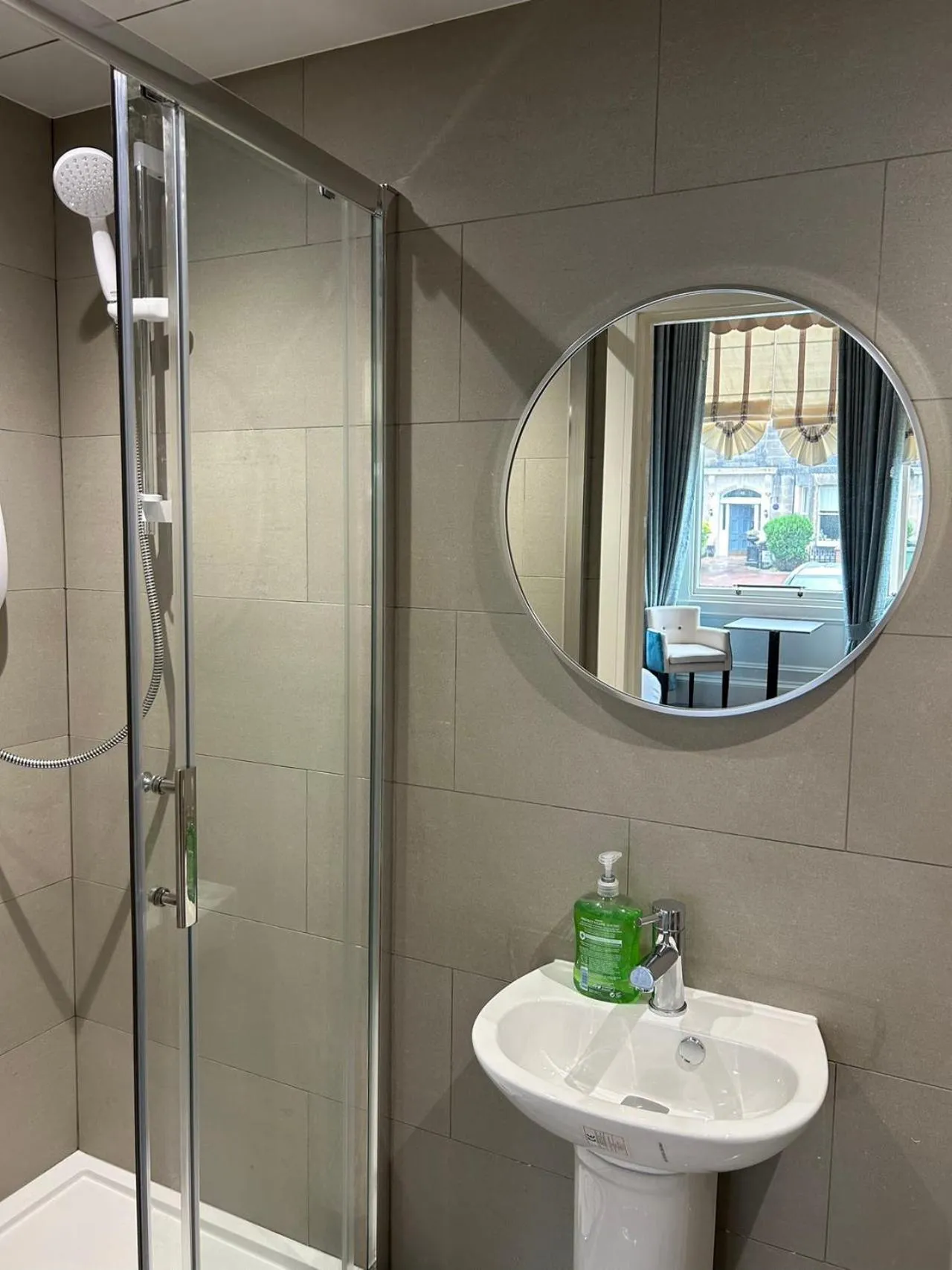 Arrandale Guest House