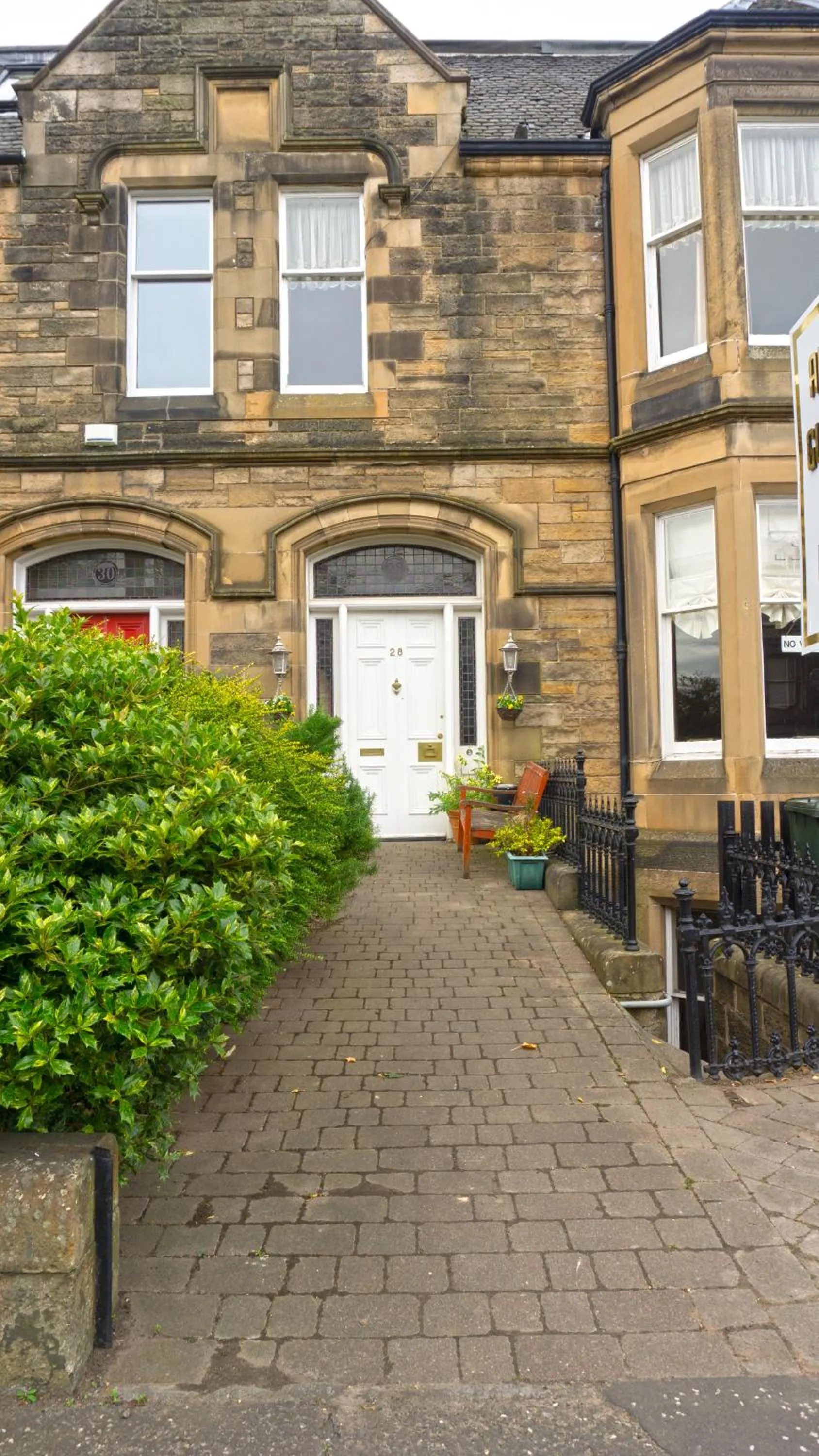 Property building in Arrandale Guest House