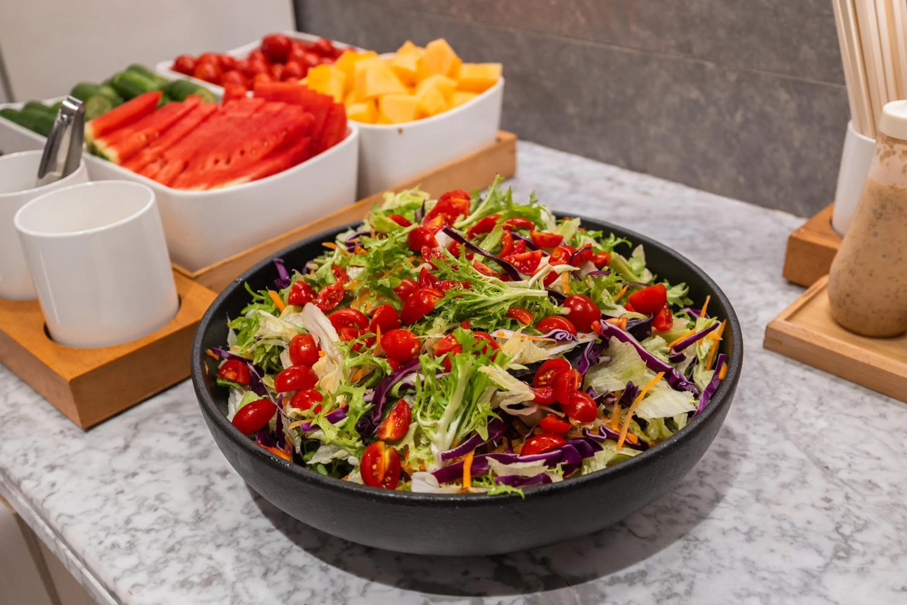 Restaurant/places to eat in JI Hotel Shanghai World Expo Sanlin Road