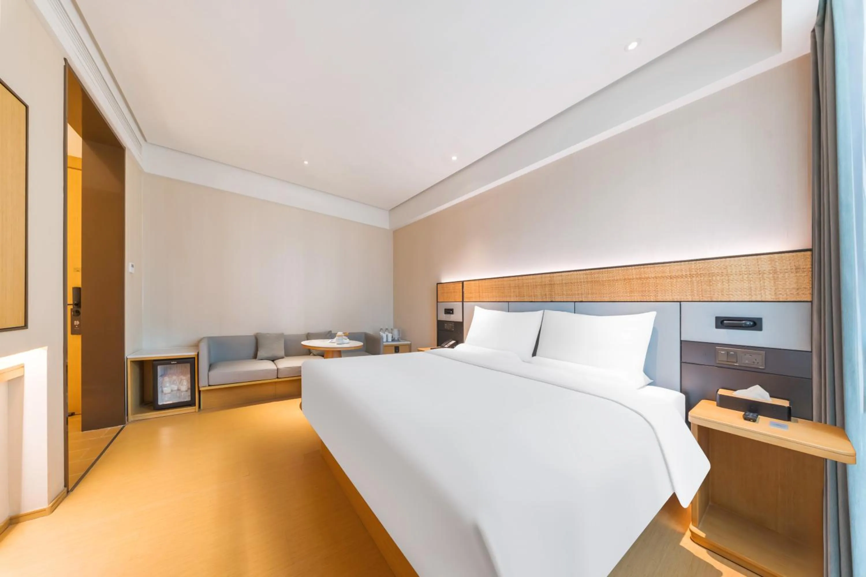 Bed in JI Hotel Shanghai Nanxiang Guyi Garden