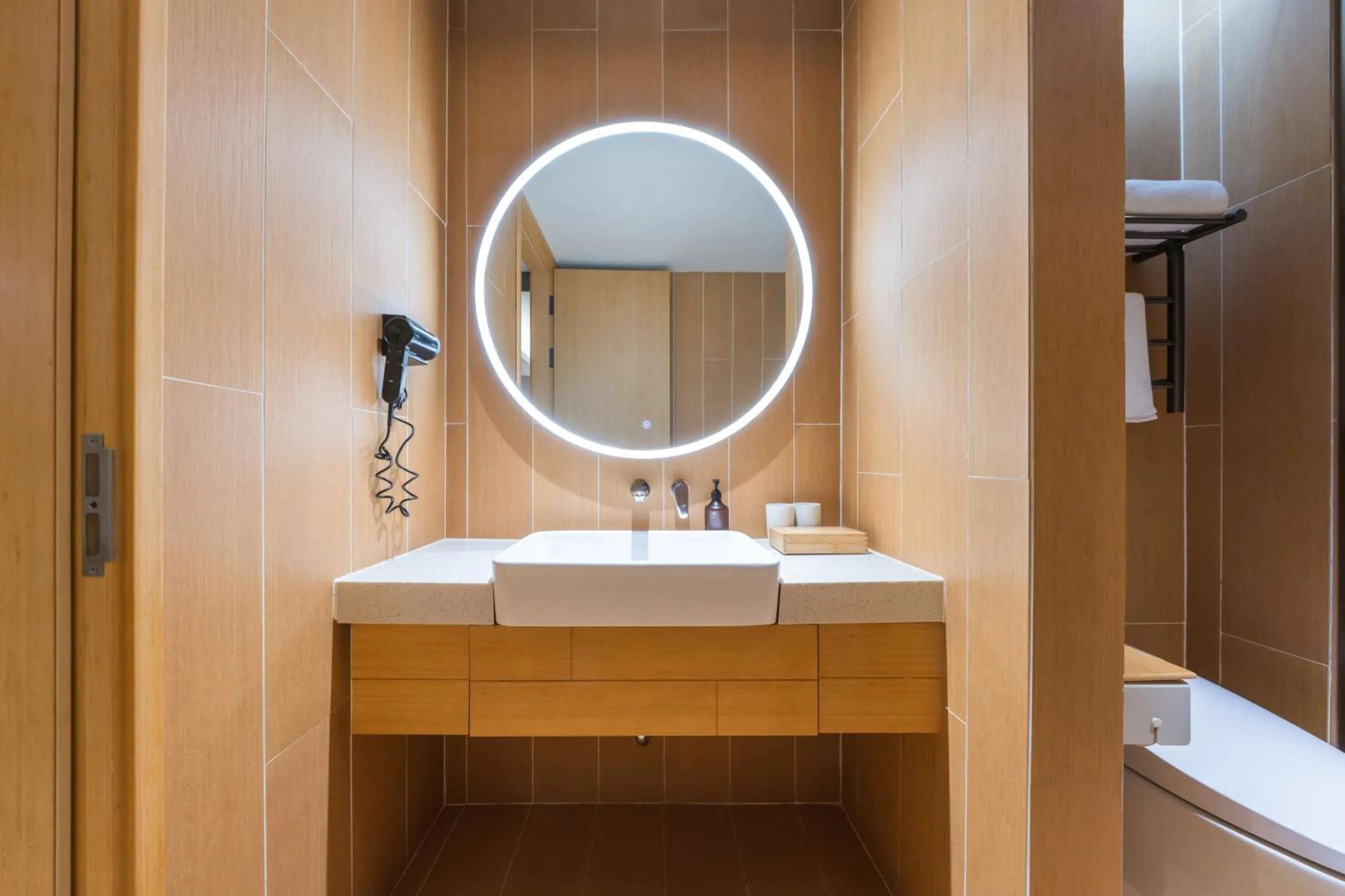 JI Hotel Shanghai Nanxiang Guyi Garden