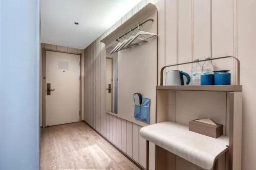 Hanting Hotel Guangzhou Baiyun Station Huangshi West Road