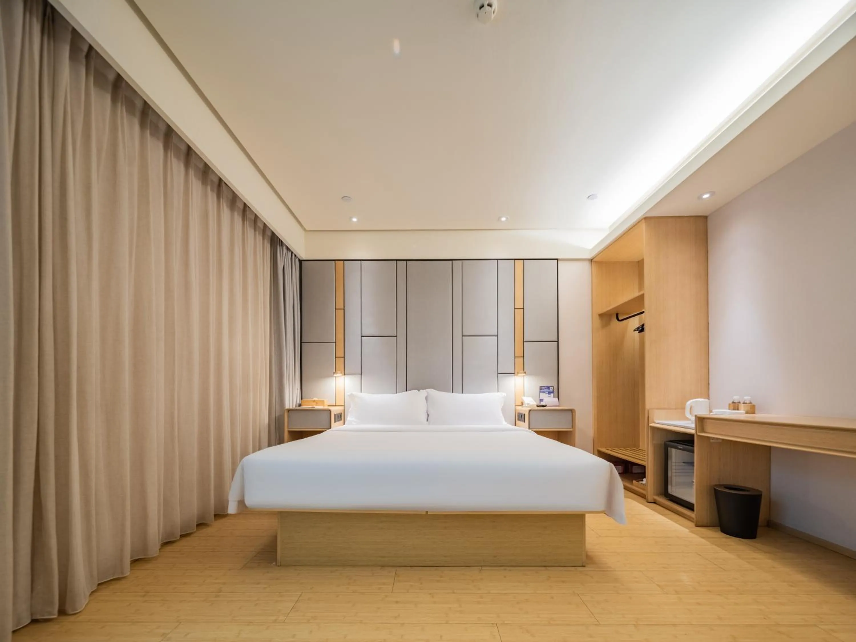 Bed in JI Hotel Chengdu Tianfu Square