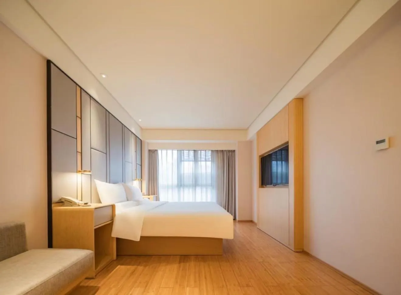 Bed in JI Hotel Chengdu East Railway Station