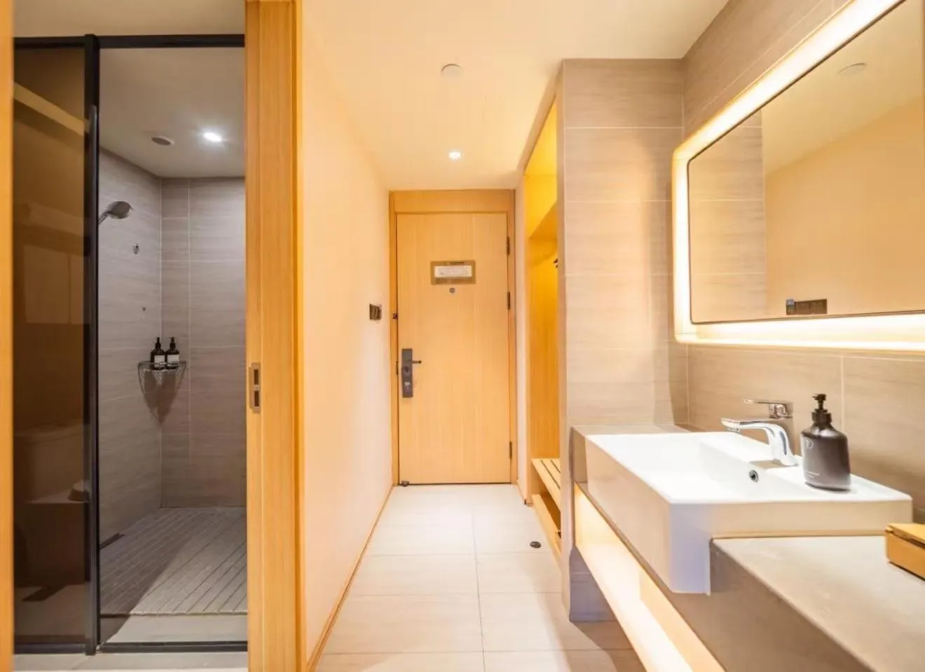 Shower in JI Hotel Chengdu East Railway Station