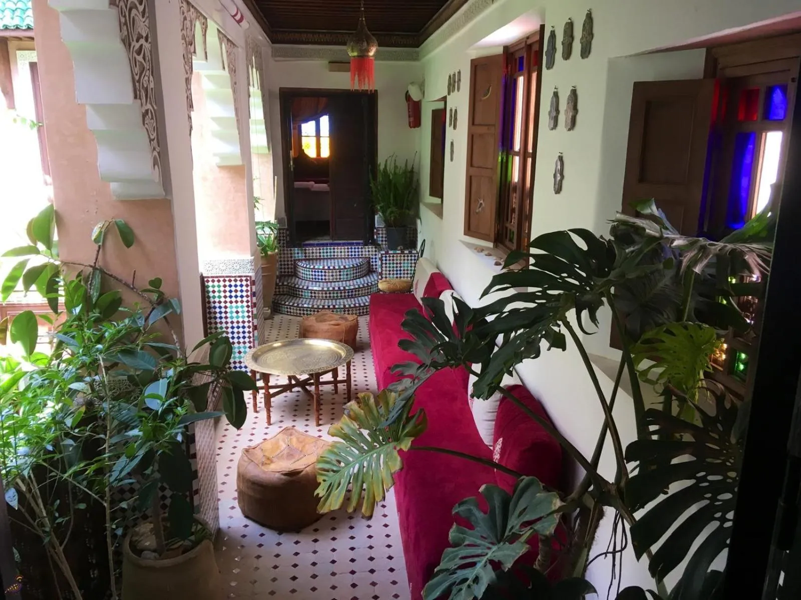 Communal lounge/ TV room in Riad Toyour- Riad of birds