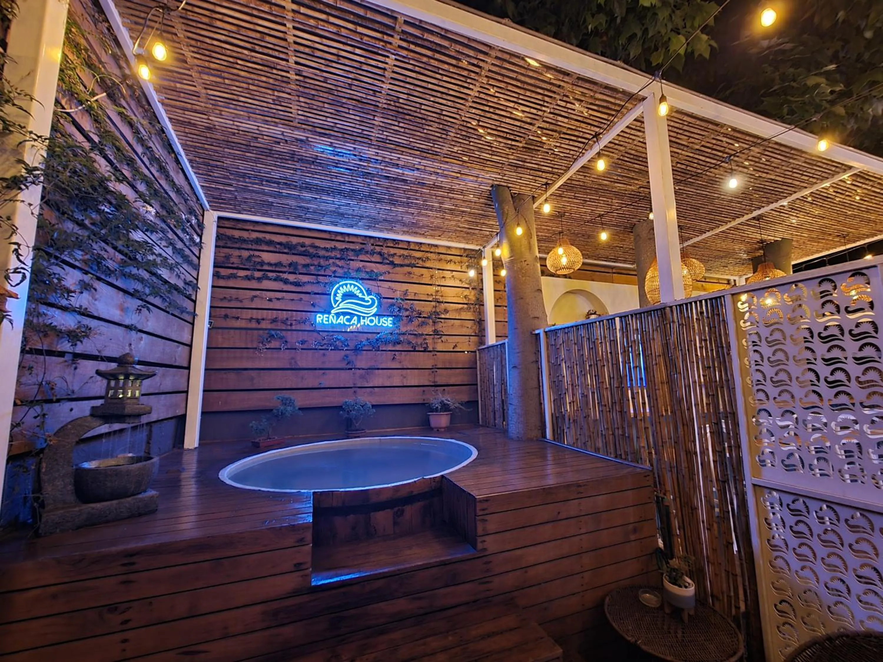 Patio in Reñaca House Hotel