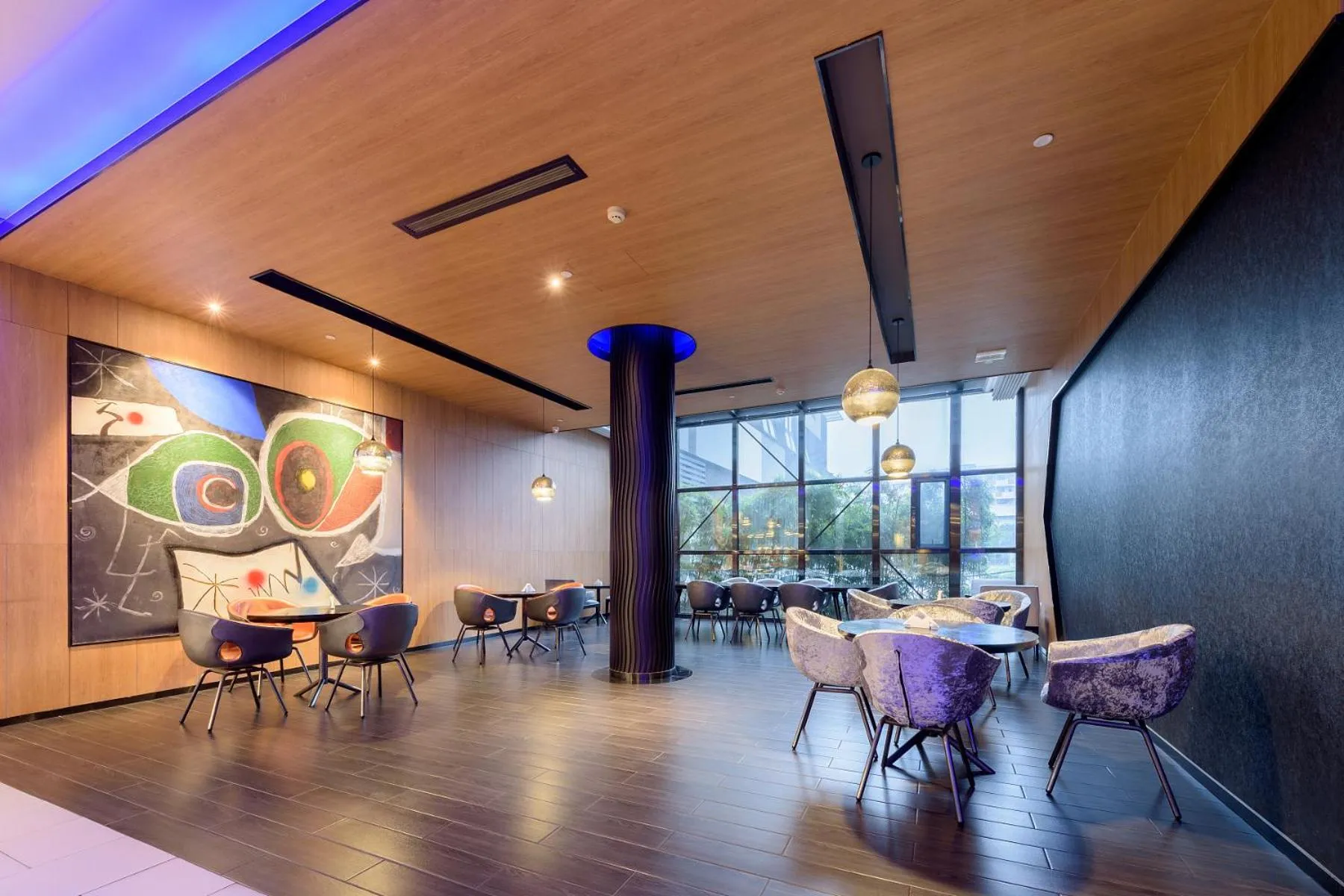 Restaurant/places to eat in Orange Hotel Hangzhou Wenyi West Road