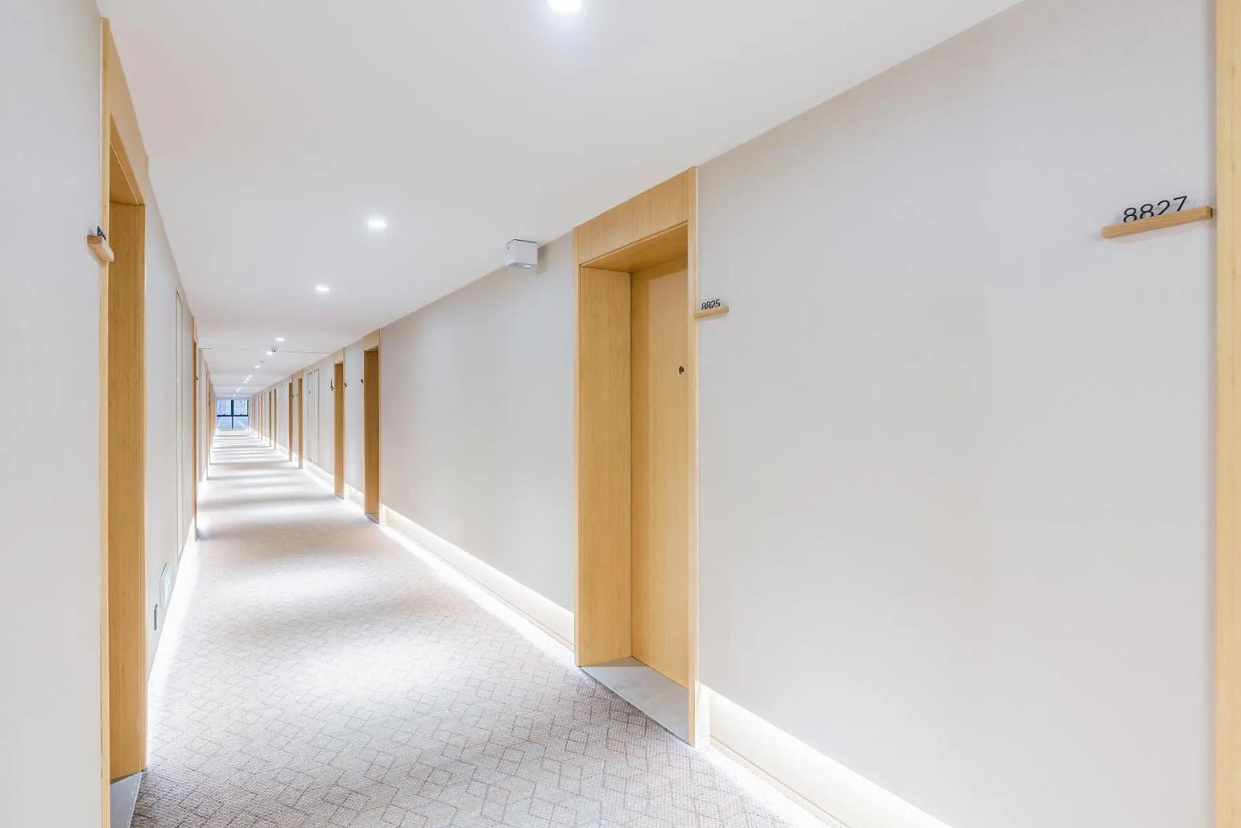 Property building in JI Hotel Hangzhou South Railway Station