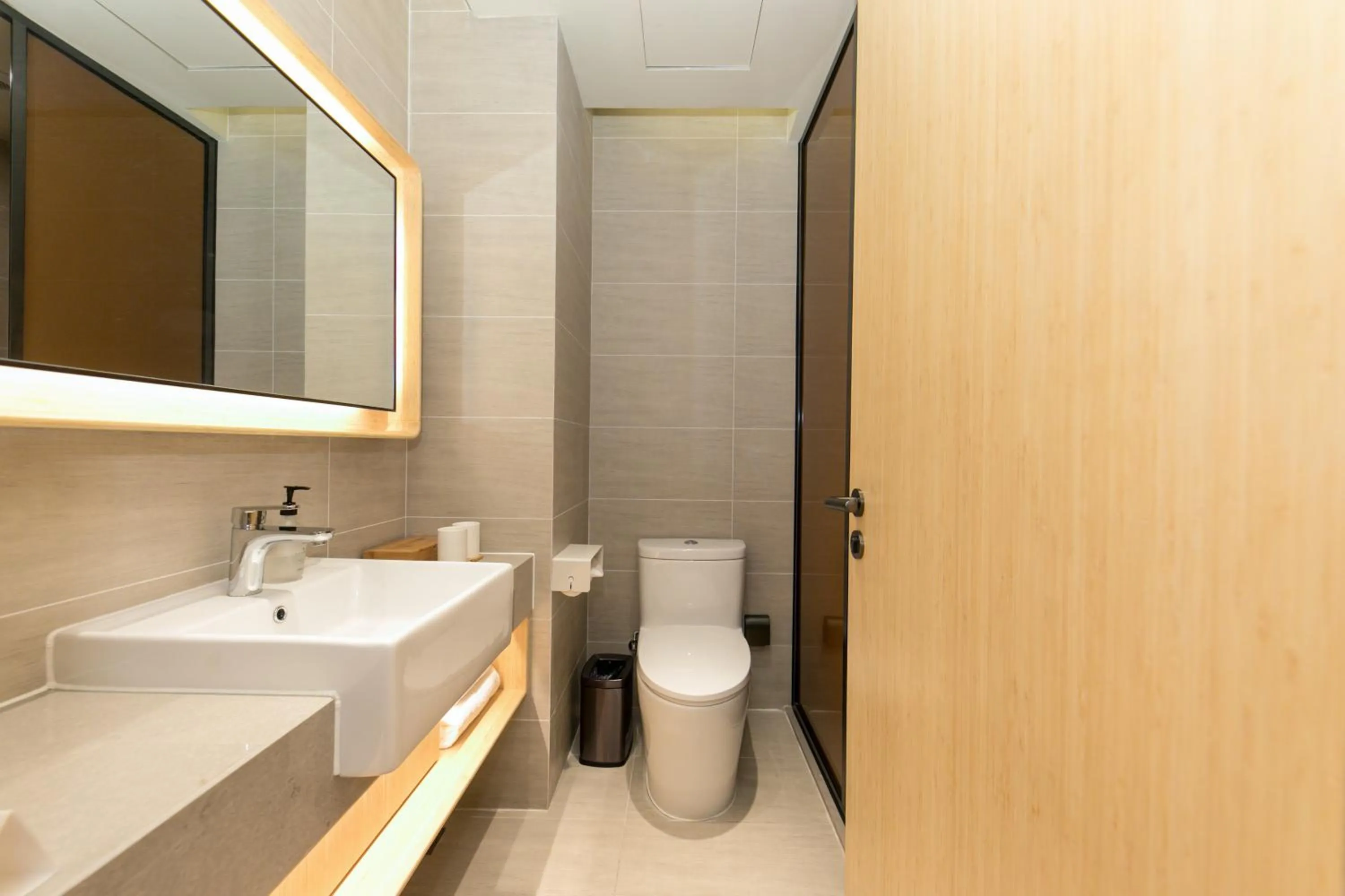 On site in JI Hotel Shanghai Qibao Qixin Road