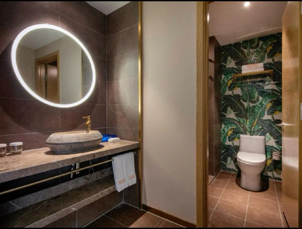 Toilet in Orange Hotel Suzhou Dushu Lake Higher Education Zone