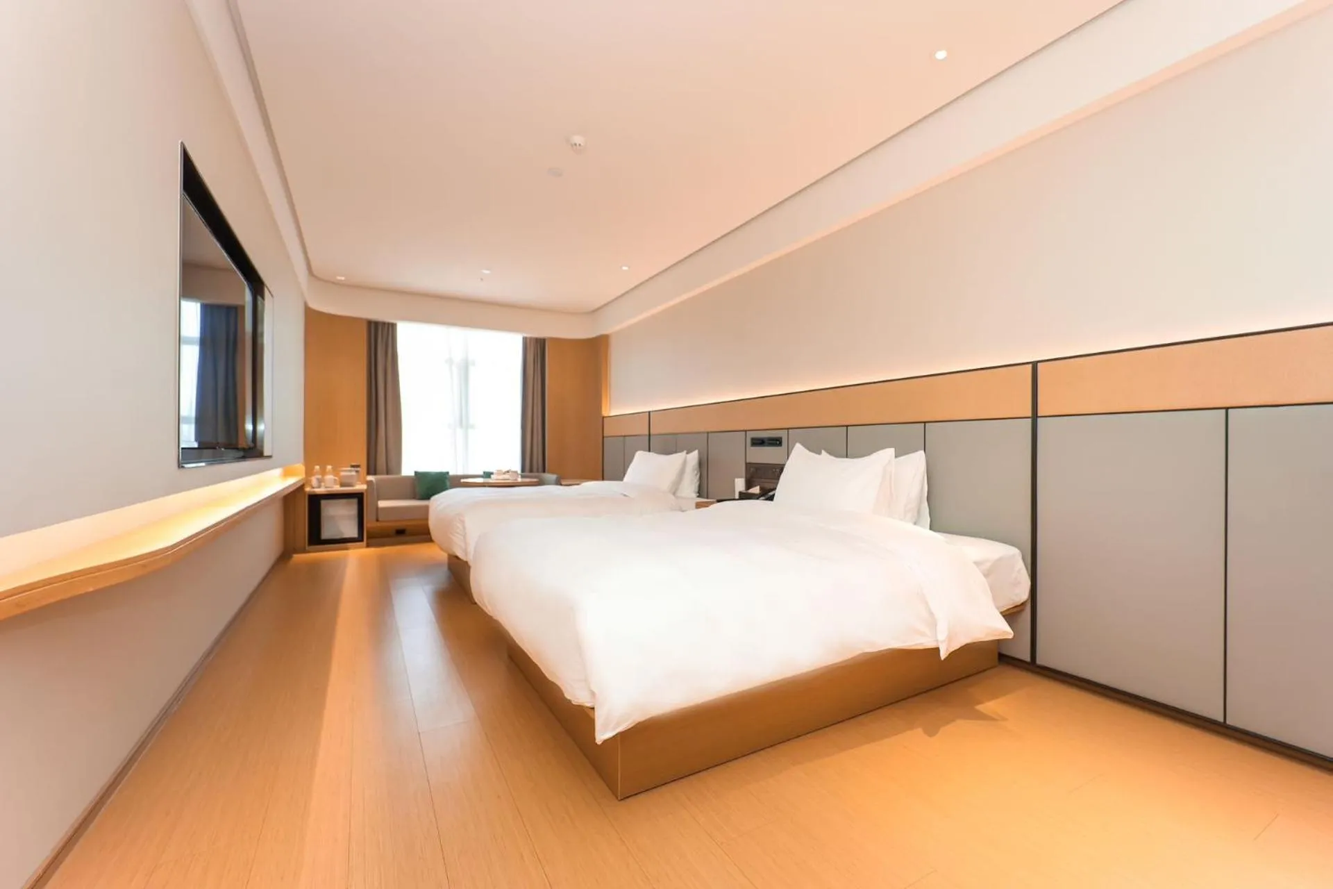 Photo of the whole room, Bed in JI Hotel Nanjing Baijia Lake