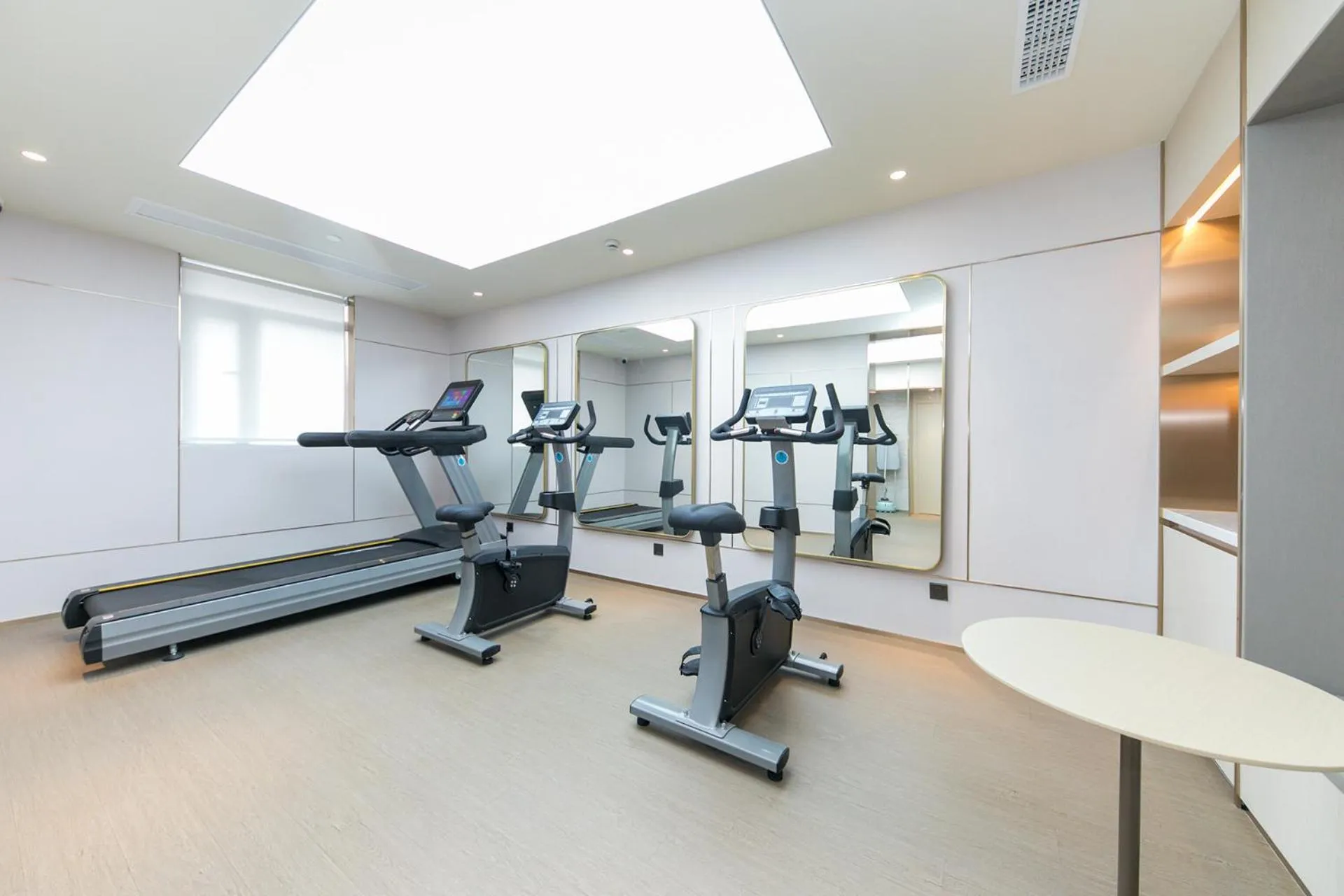 Fitness centre/facilities in JI Hotel Shanghai North Hi-Tech Industrial Park
