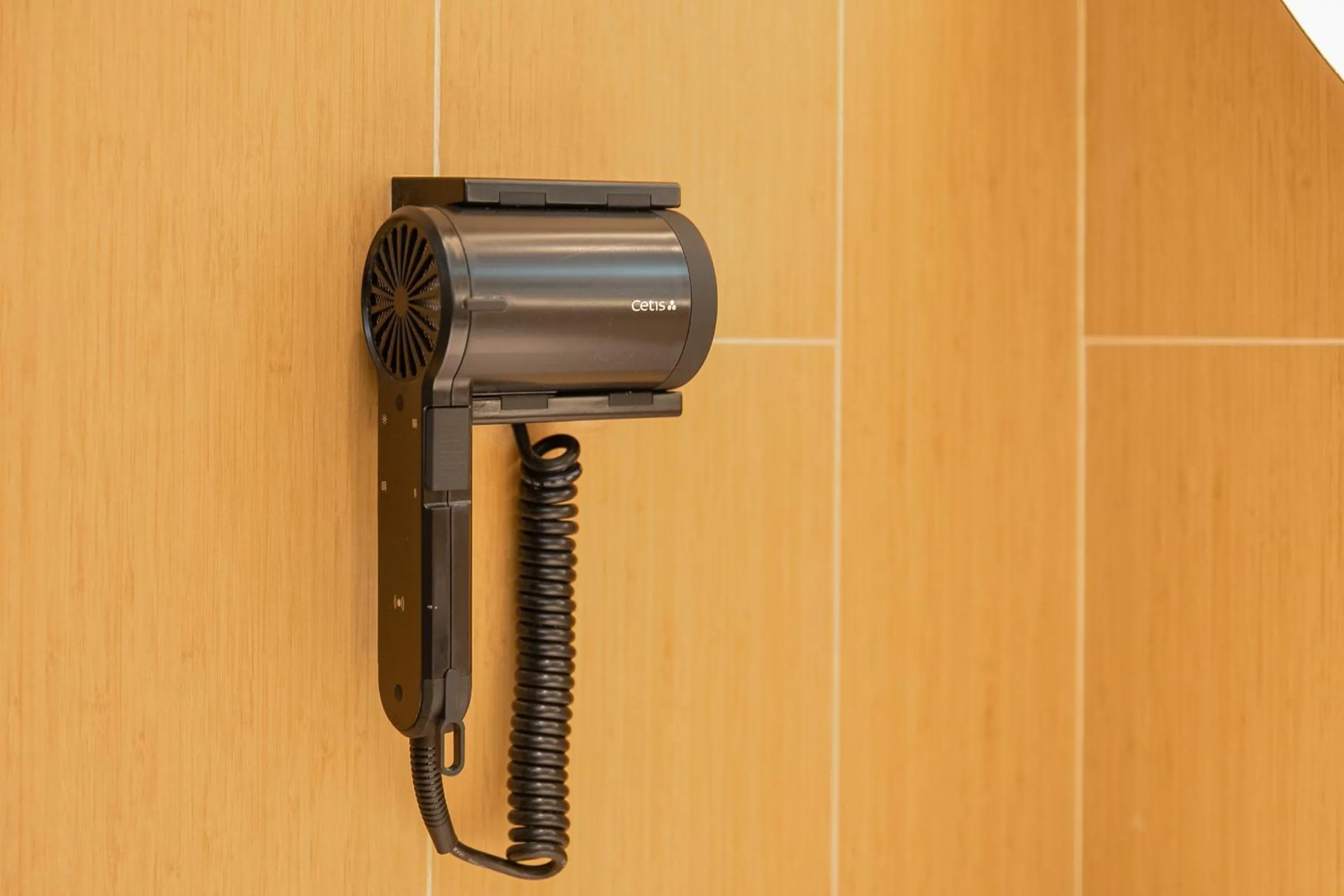 JI Hotel Shanghai Lujiabang Road Subway Station