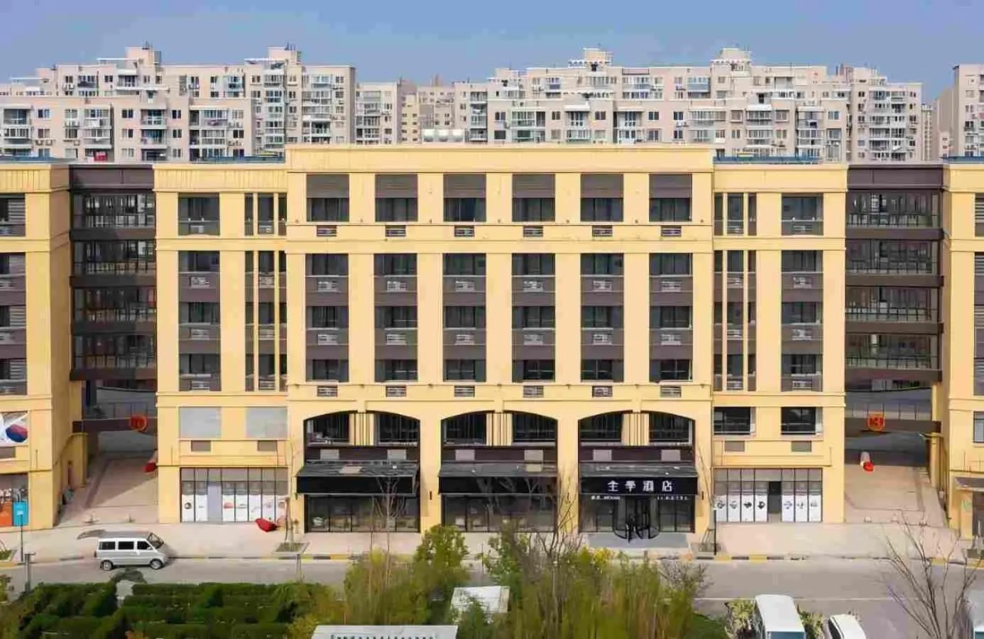 Property building in JI Hotel Shanghai Zhaojialou Ancient Town