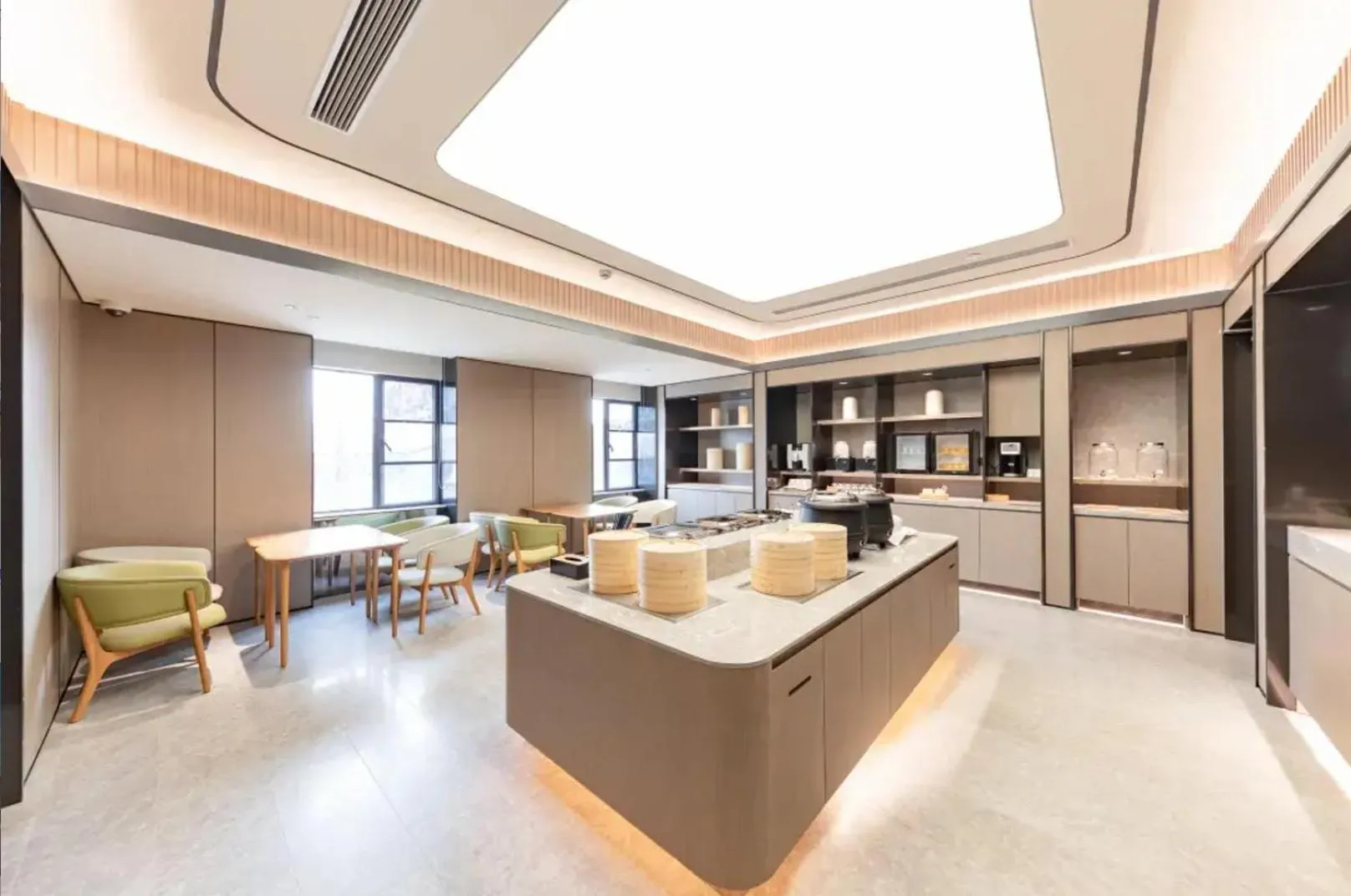 Restaurant/places to eat in JI Hotel Shanghai University Tacheng Road