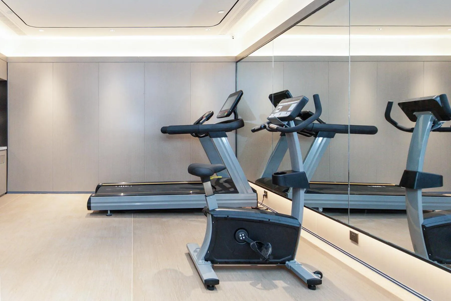 Fitness centre/facilities in JI Hotel Shanghai Jiaotong University Cangyuan Road