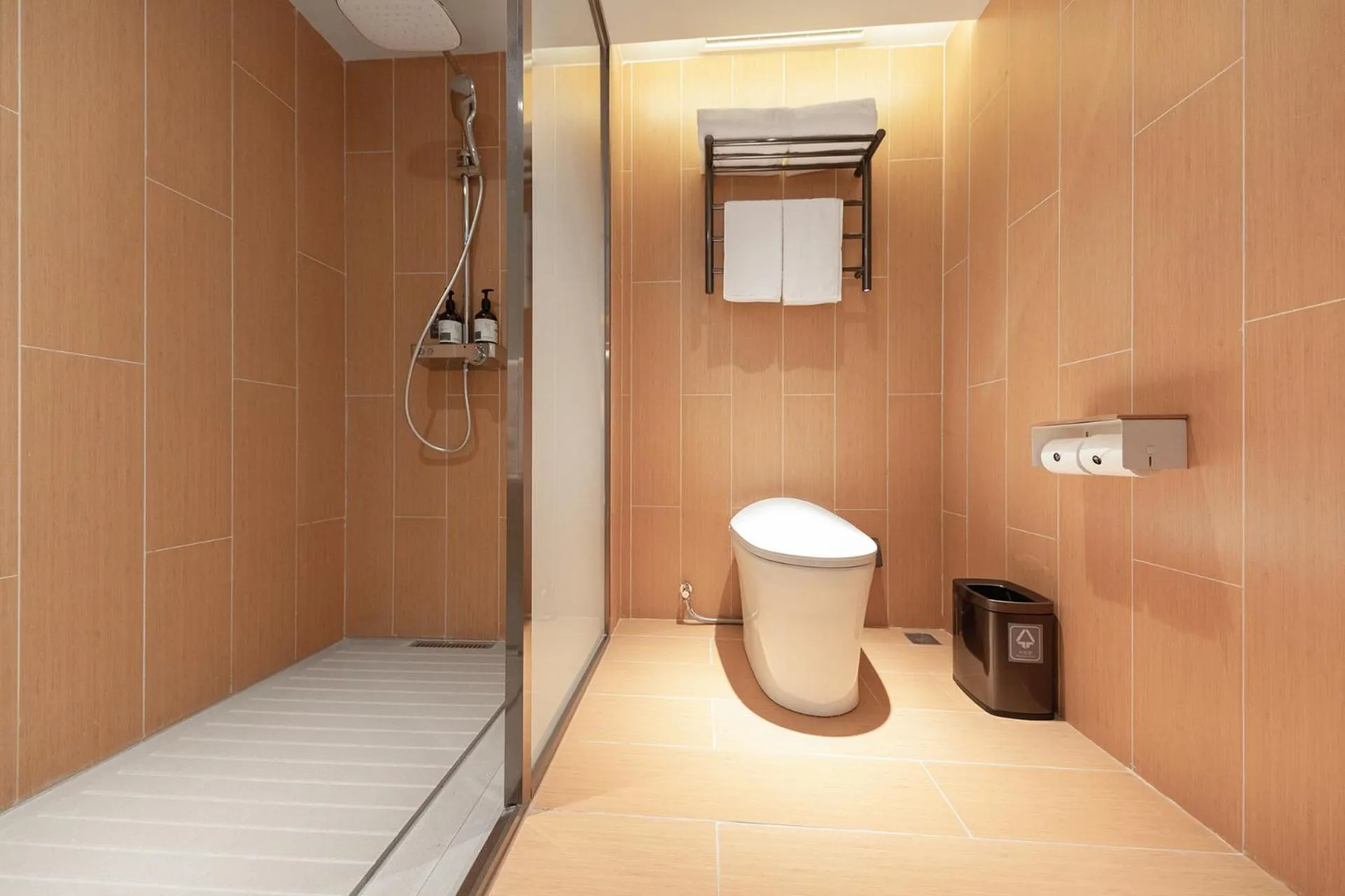 Shower in JI Hotel Shanghai University Huyi Highway