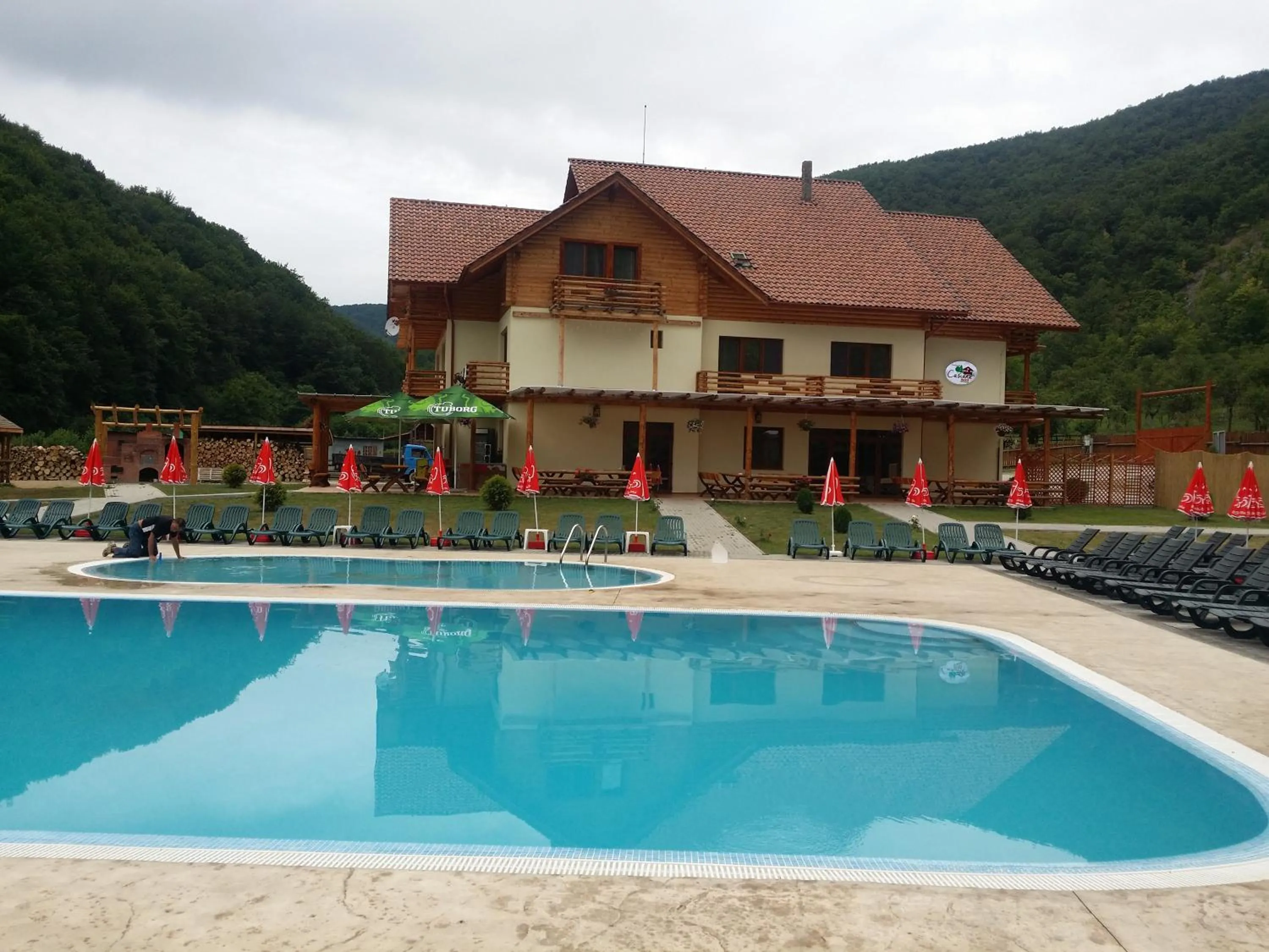 Swimming pool in Pensiunea Casiana
