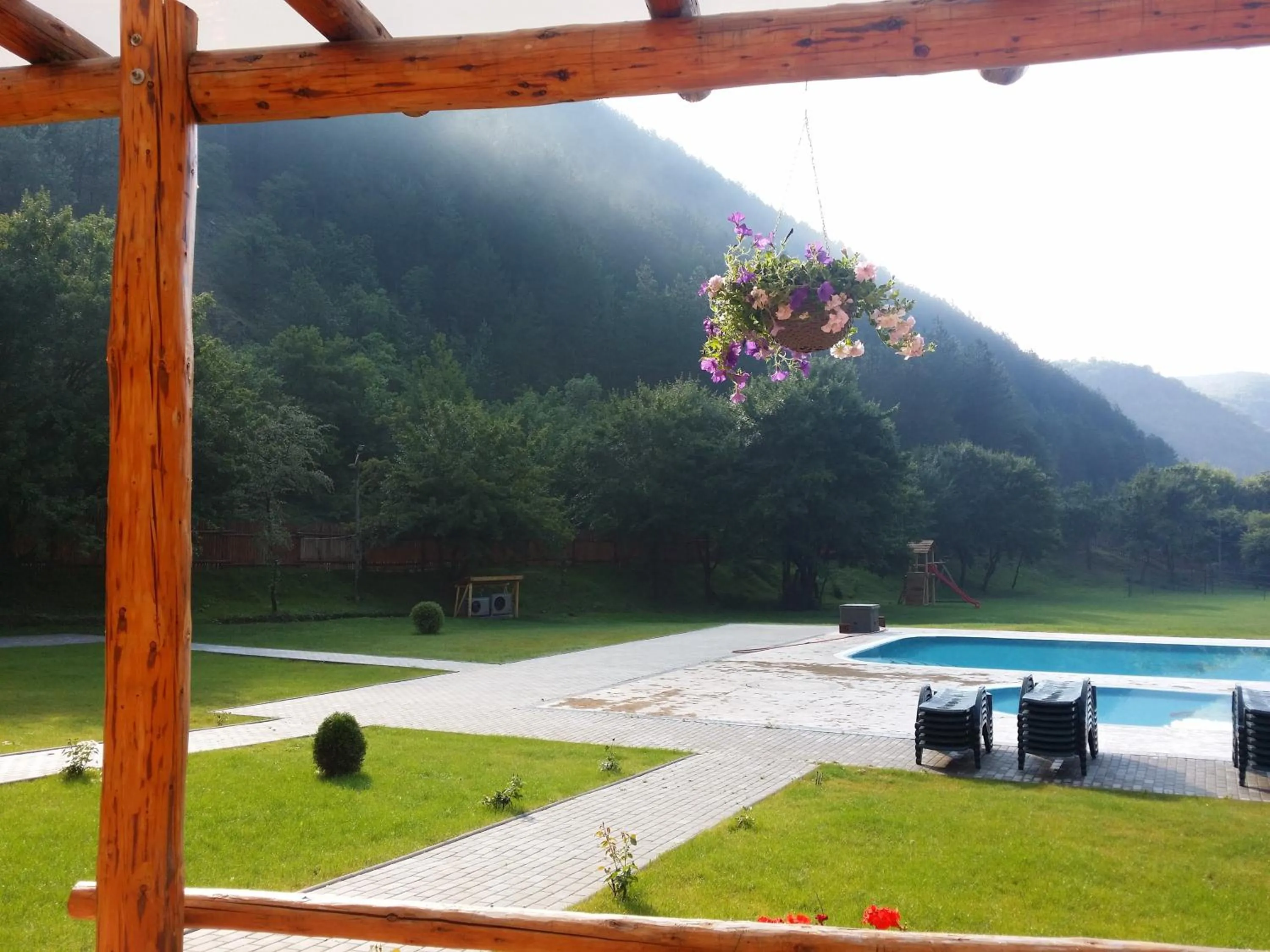 Open Air Bath in Pensiunea Casiana