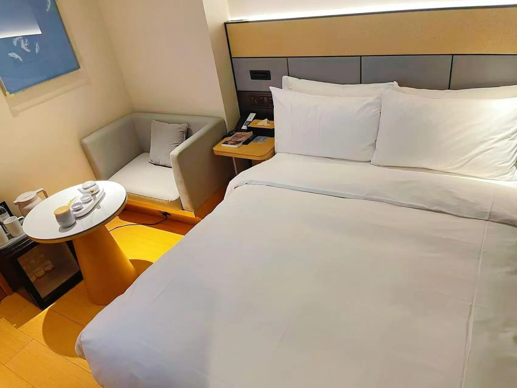 Bed in JI Hotel Beijing South Railway Station Jiaomen West Subway Station