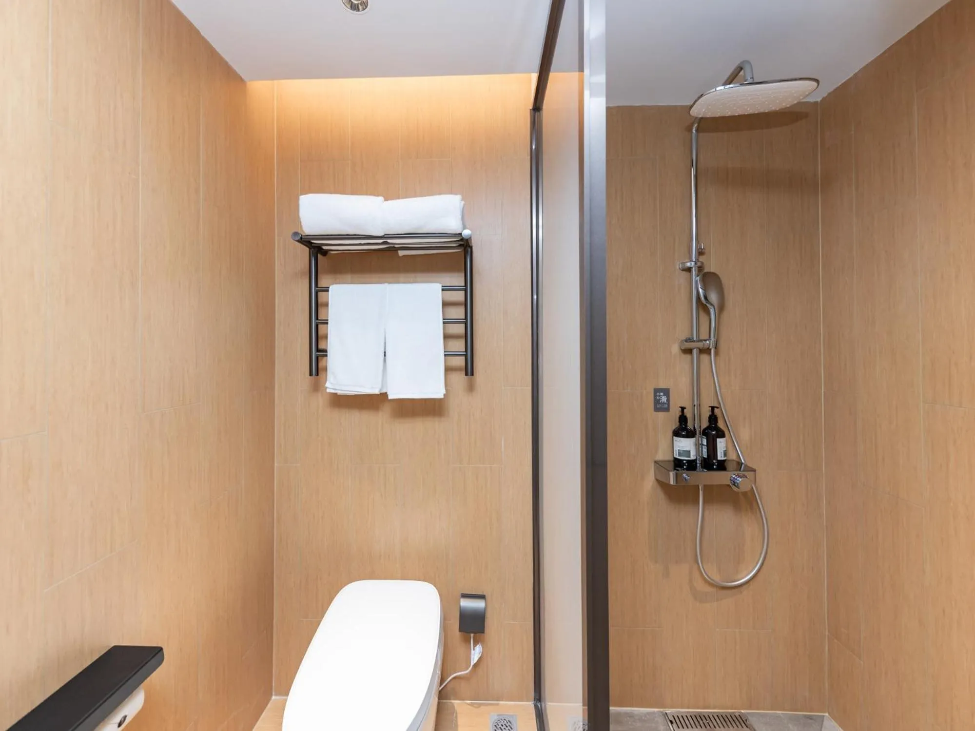 Property building in JI Hotel Suzhou North High Speed Railway Station Subway Station