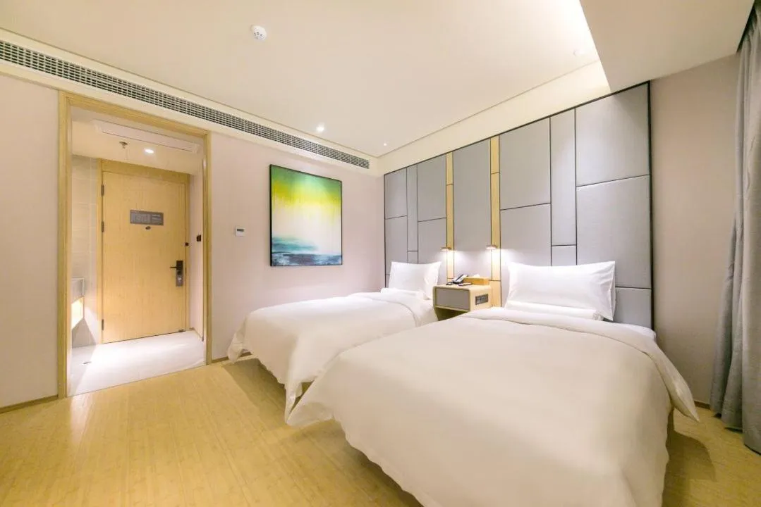 Bed in JI Hotel Shanghai Caohejing Lianhua Road