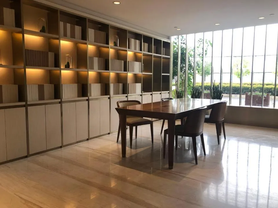 JI Hotel Shanghai Caohejing Lianhua Road