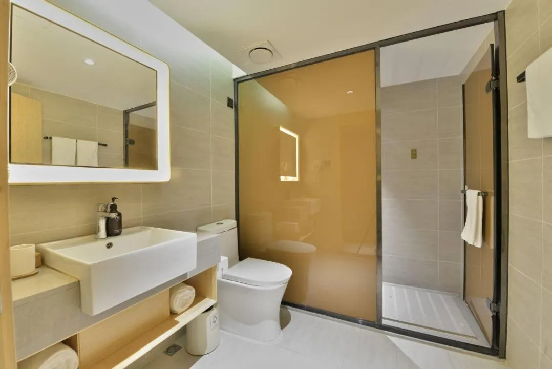 JI Hotel Shanghai Caohejing Lianhua Road