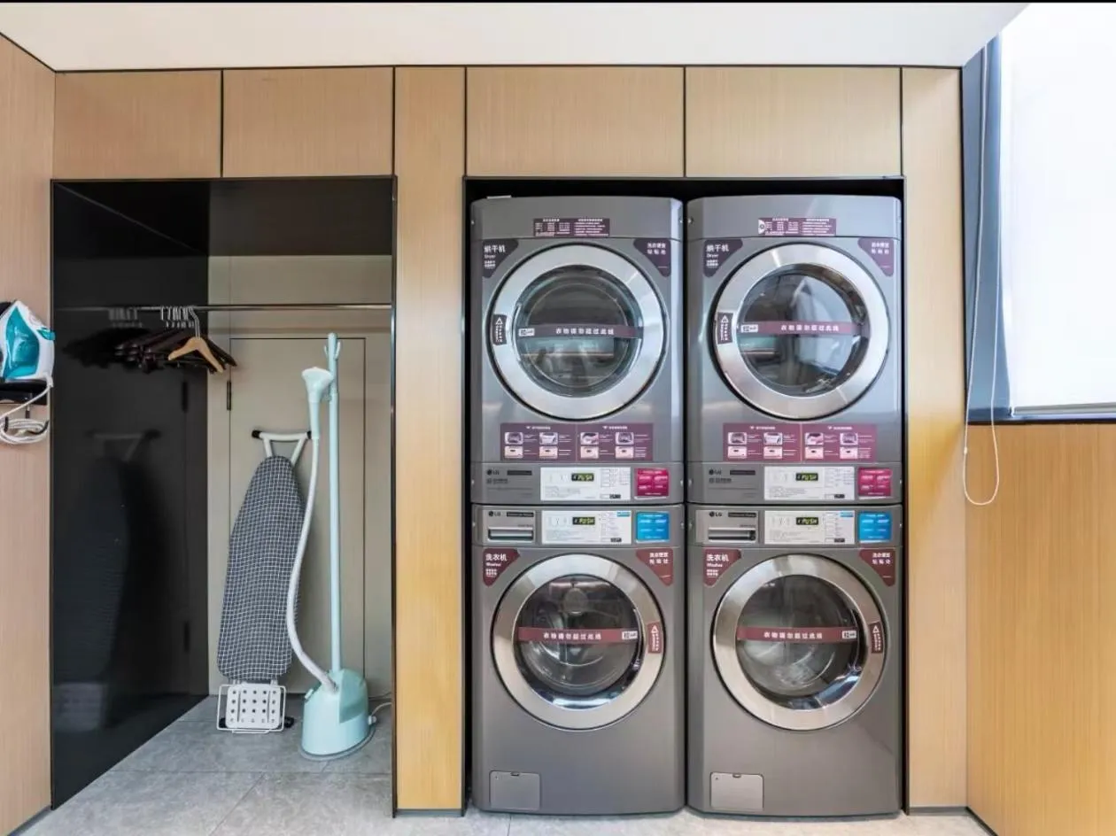 washing machine in JI Hotel Shanghai Xujiahui Caobao Road Subway Station