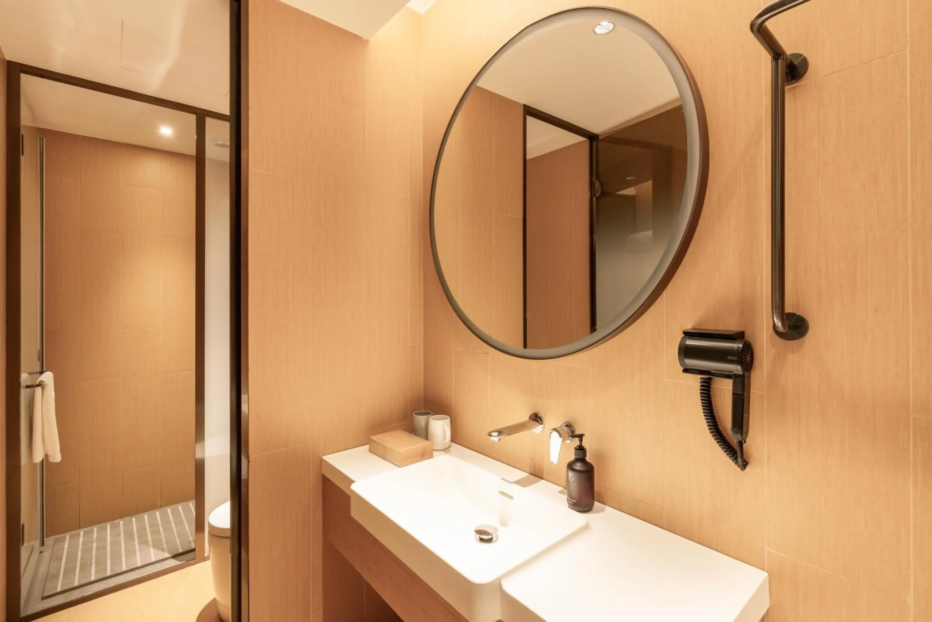 Bathroom in JI Hotel Guangzhou Tower