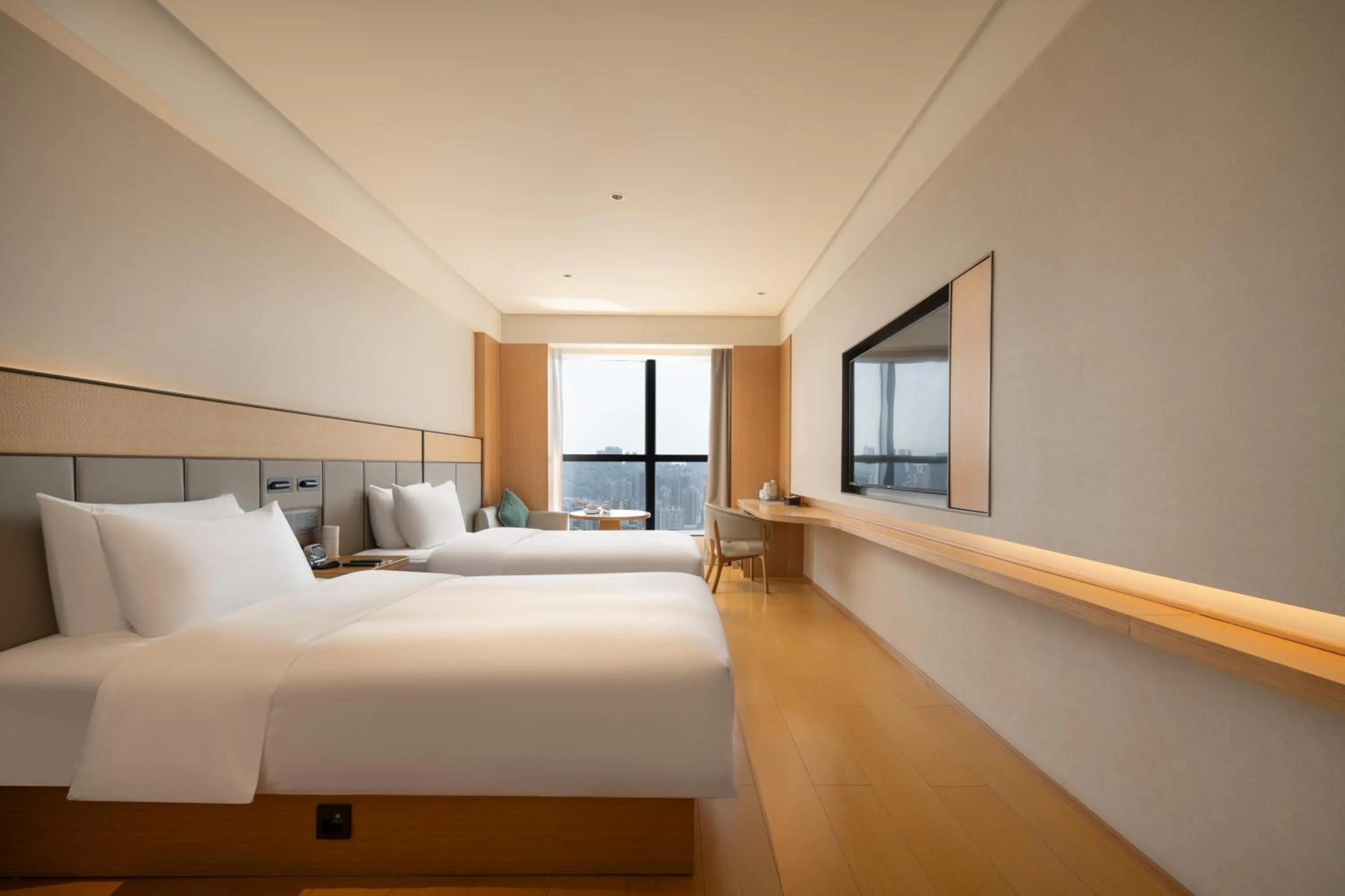 Photo of the whole room, Bed in JI Hotel Chongqing Shapingba Station Three Gorges Square Pedestrian Street