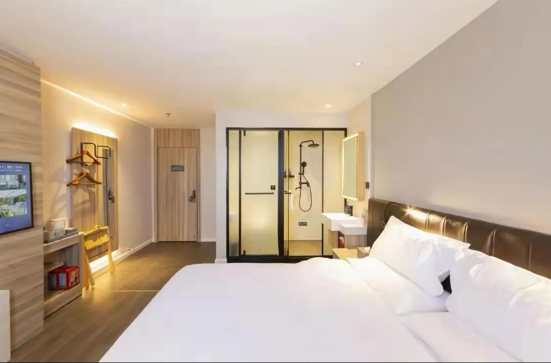 Bed in Hanting Hotel Guangzhou Dongpu Zhongshan Avenue (formerly Dongpu Coach Terminal Branch)