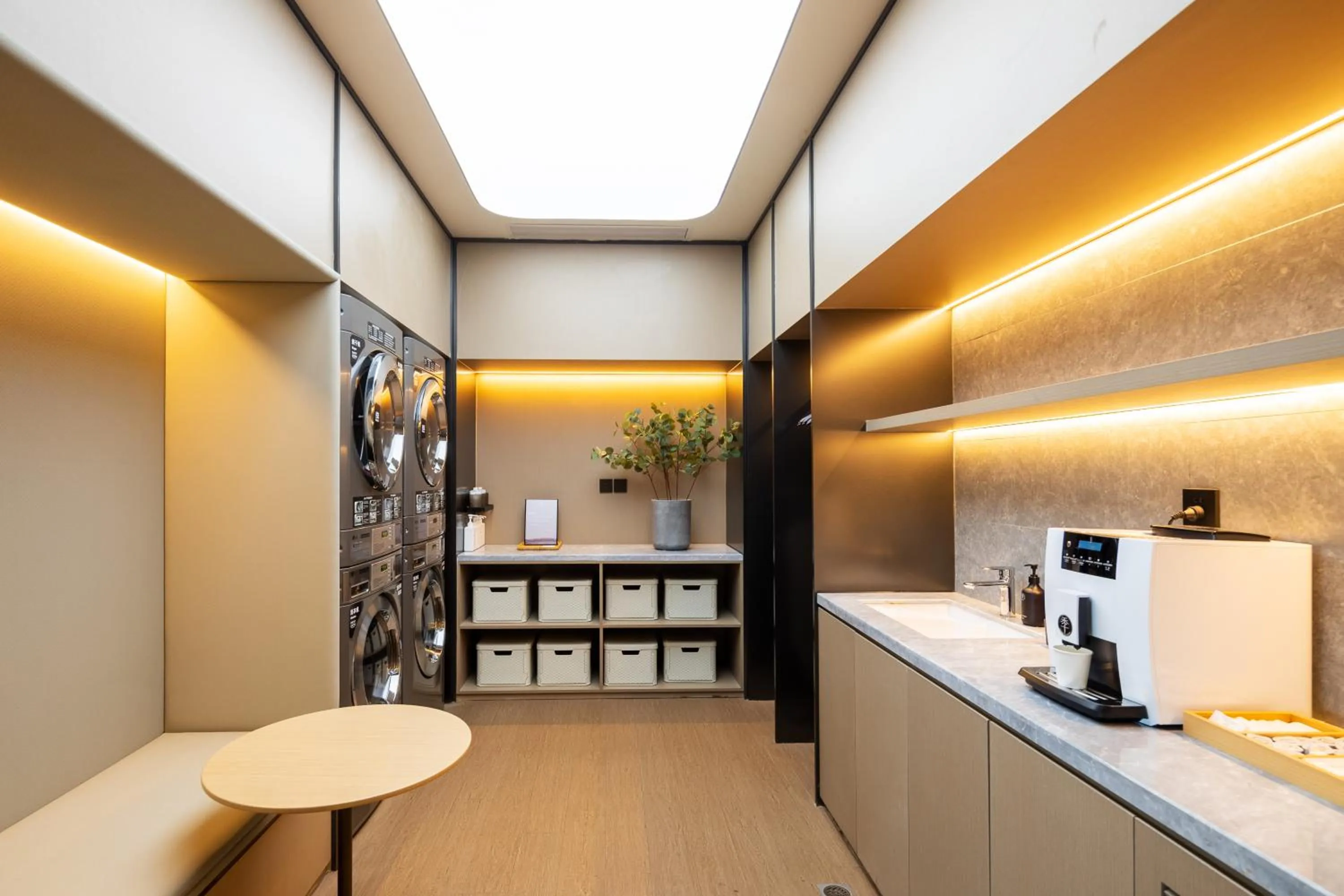 washing machine in JI Hotel Nanjing Gaochun Crab City