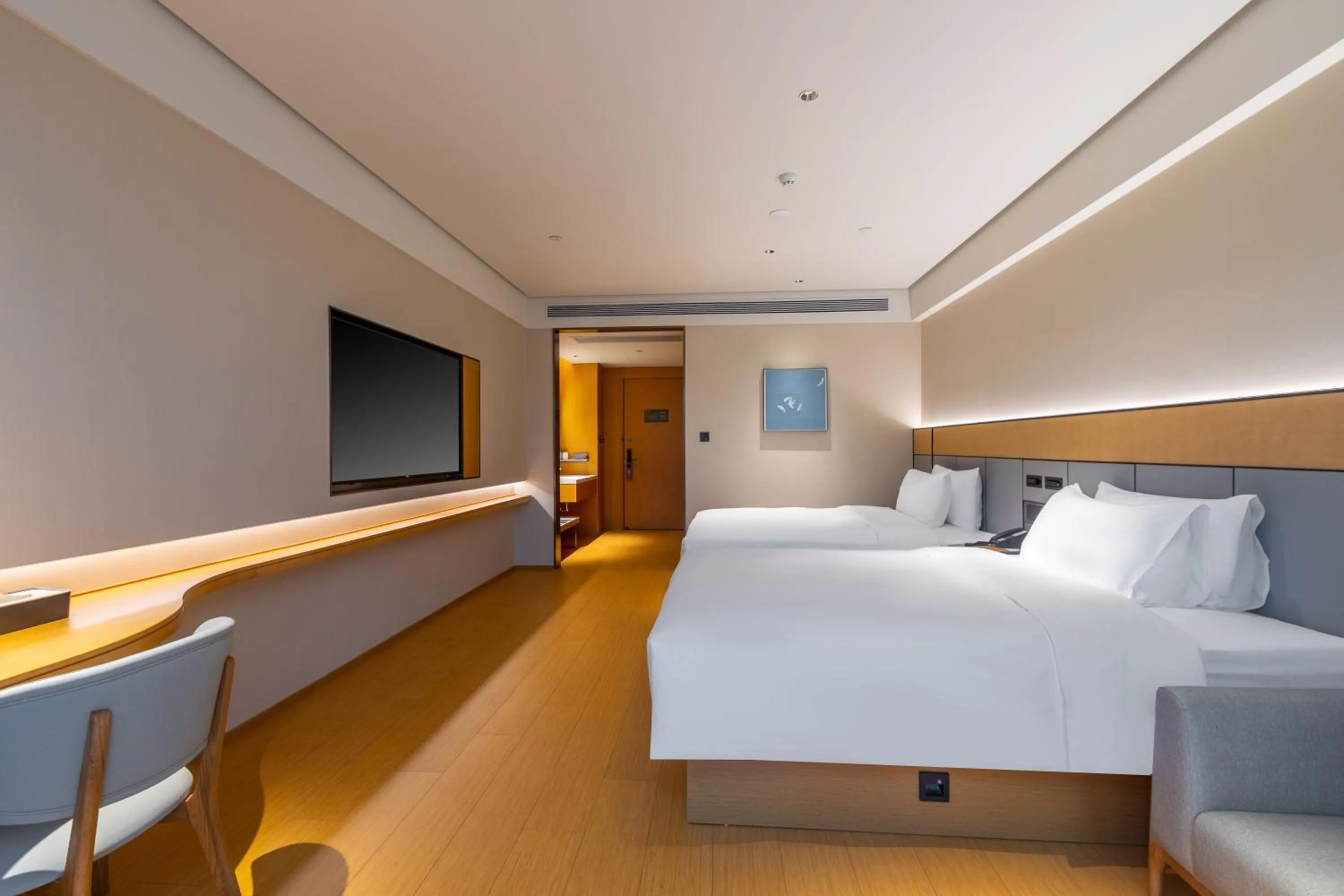 Photo of the whole room, Bed in JI Hotel Nanjing Gaochun Crab City