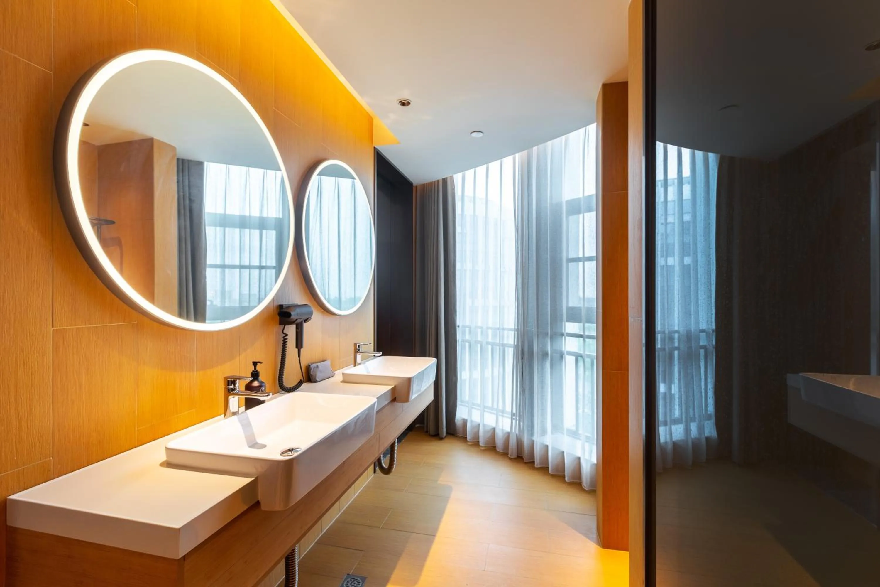 Bathroom, Bed in JI Hotel Nanjing Gaochun Crab City