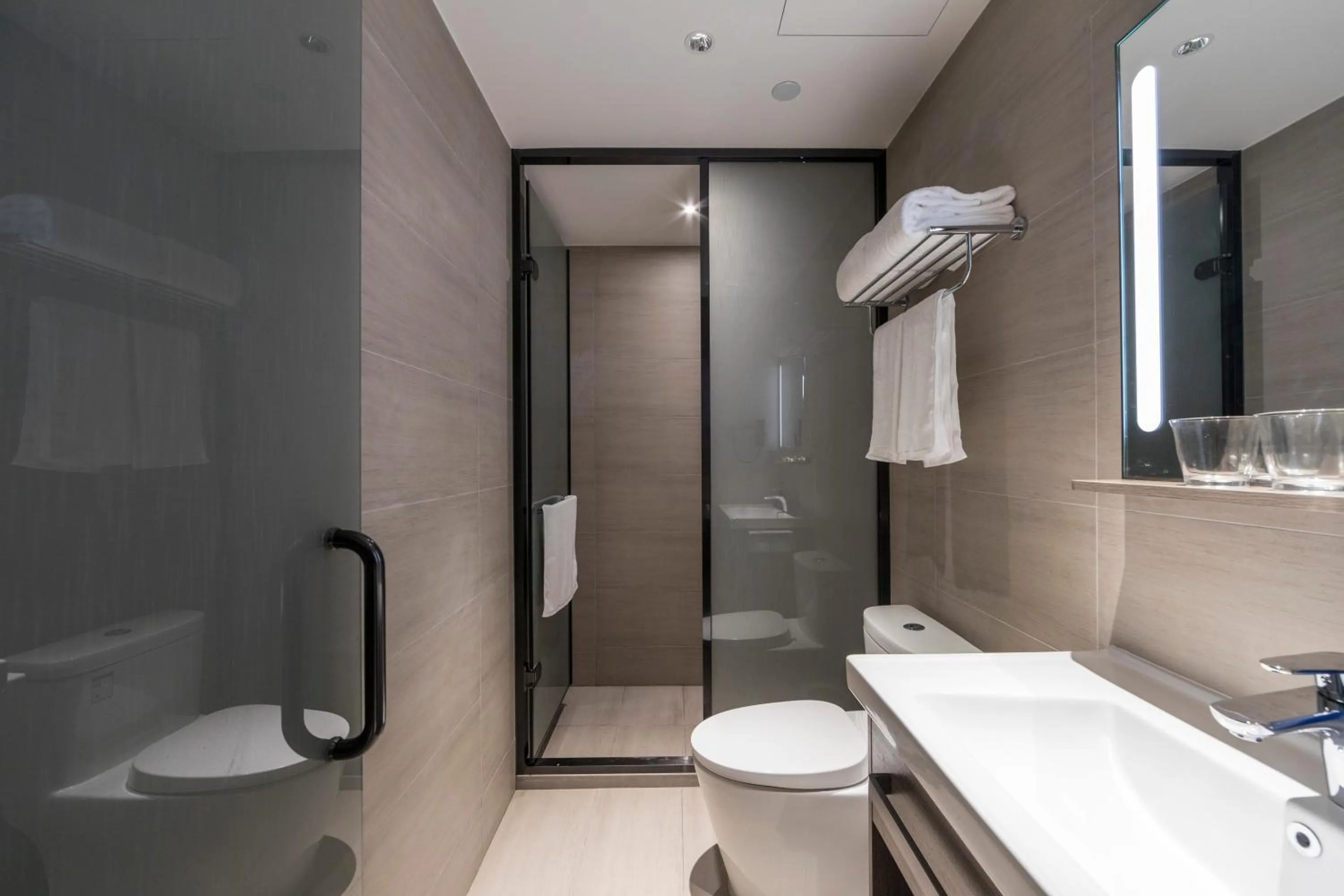 Hanting Hotel Shanghai South Station East China University of Science and Technology