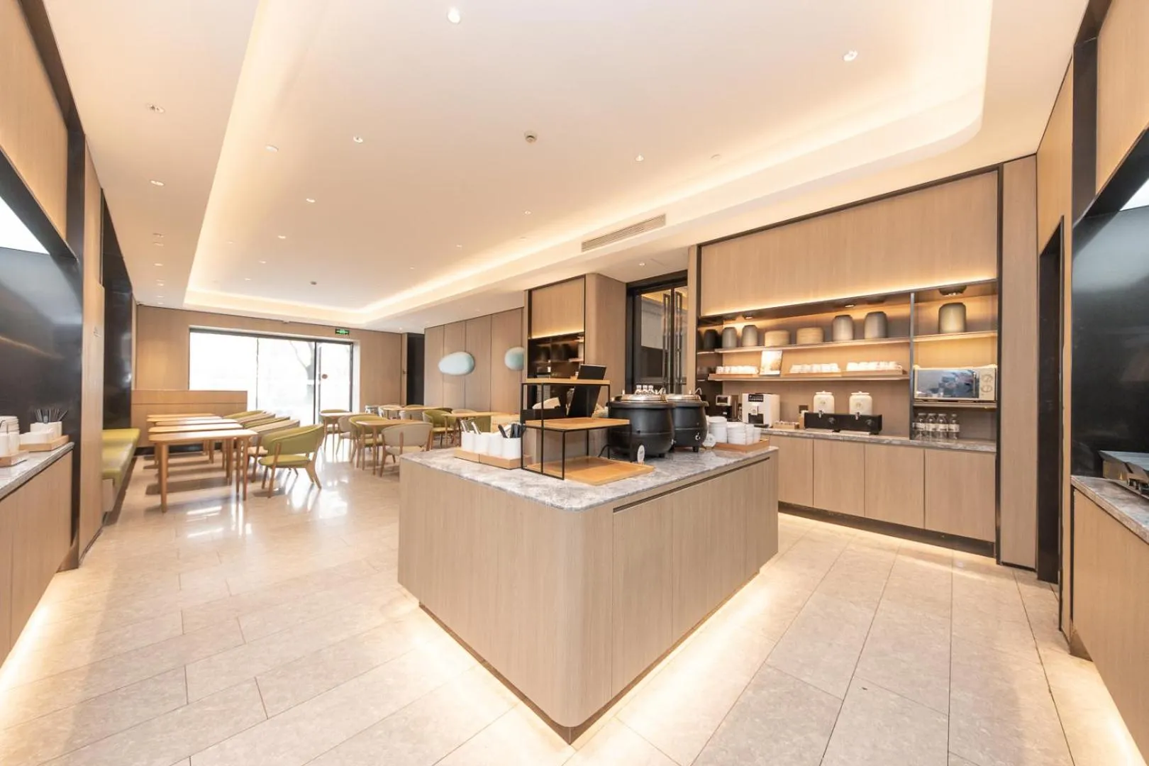 Restaurant/places to eat in JI Hotel Shanghai Xinzhuang Qixin Road Qixin Road