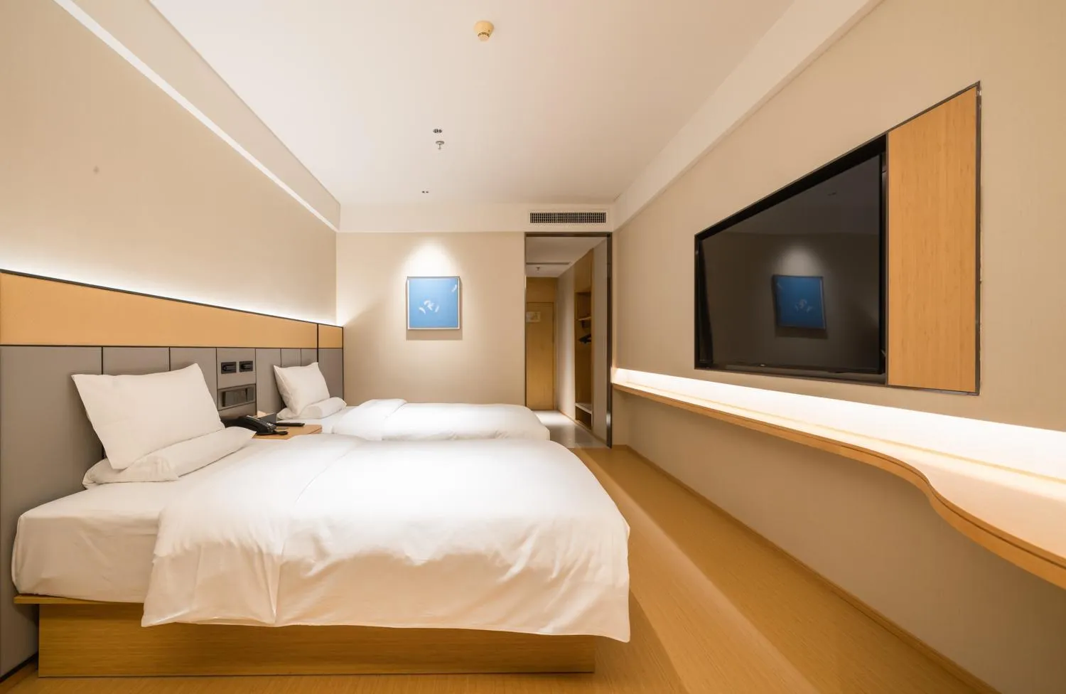 Bedroom, Bed in JI Hotel Guangzhou Sports Center Tianhe North Road