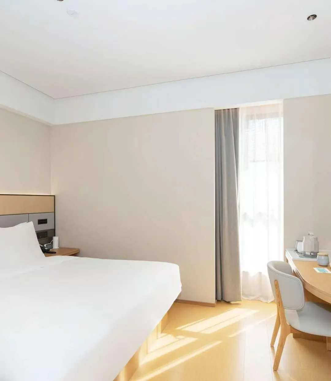 Bed in JI Hotel Guangzhou Fangcun Huadiwan