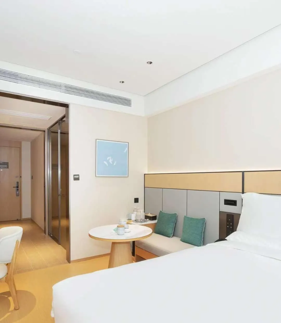 Bed in JI Hotel Guangzhou Fangcun Huadiwan