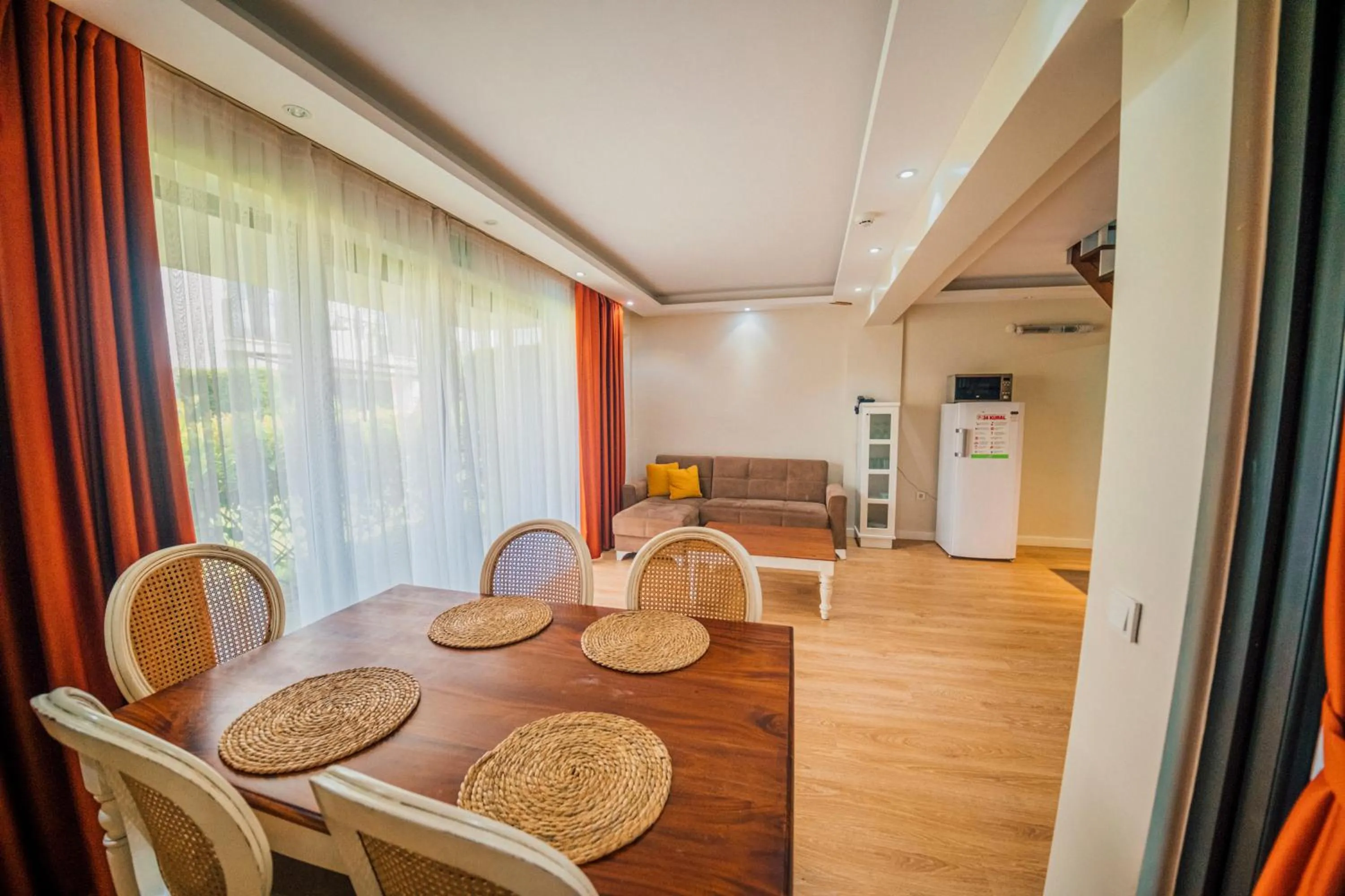 Patio in Sapanca Cayir Cimen Otel