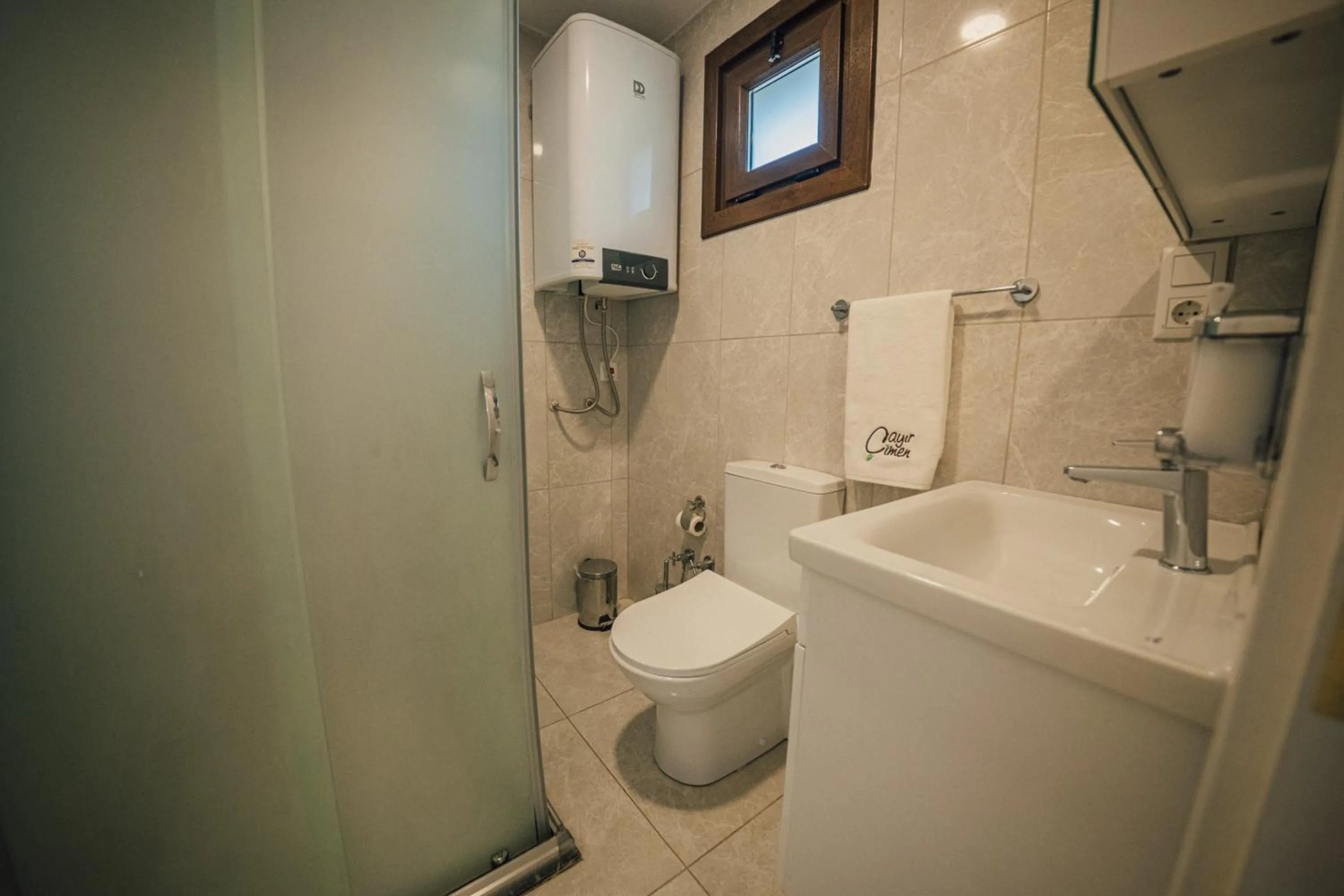 Shower in Sapanca Cayir Cimen Otel