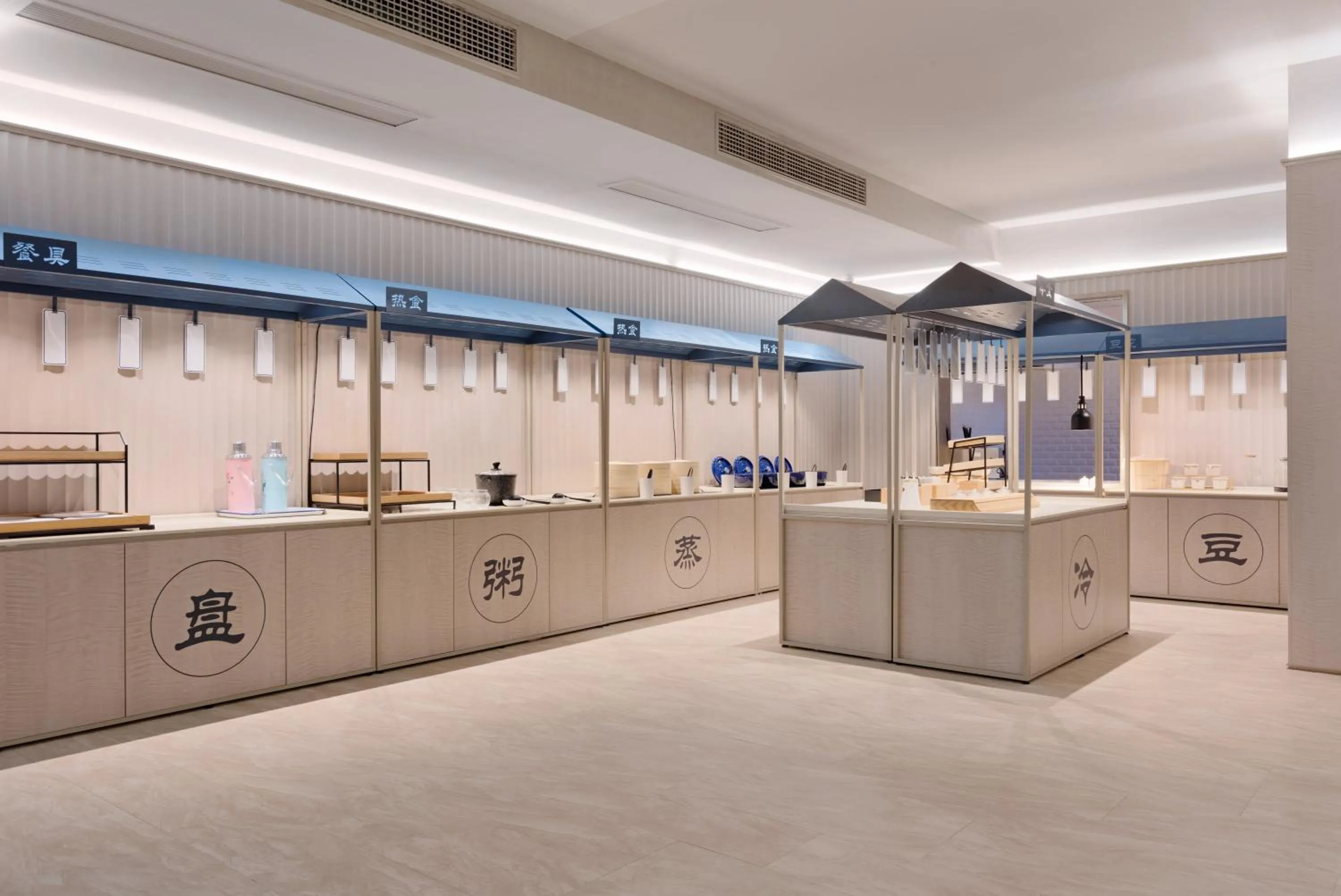 People in Hanting Hotel Chongqing Lianglukou Caiyuanba