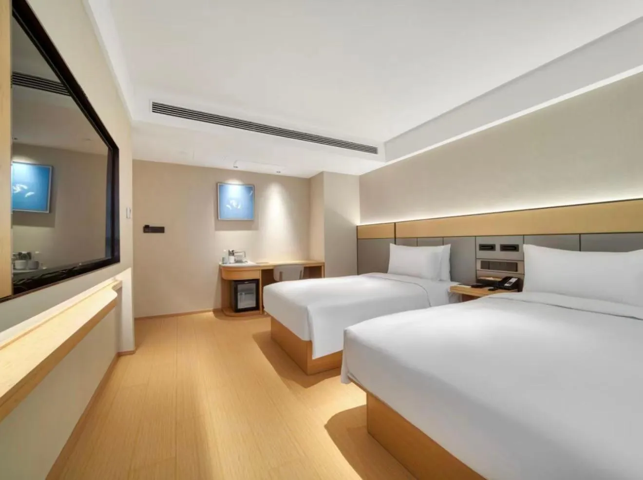 Bed in JI Hotel Shanghai Pudong Airport Chuansha Road