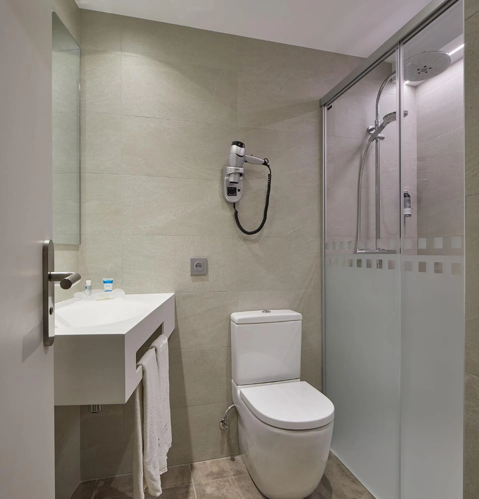 Bathroom in Hotel Parma