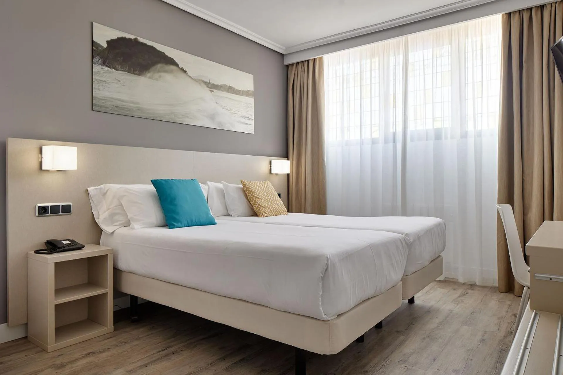 Photo of the whole room, Bed in Hotel Parma