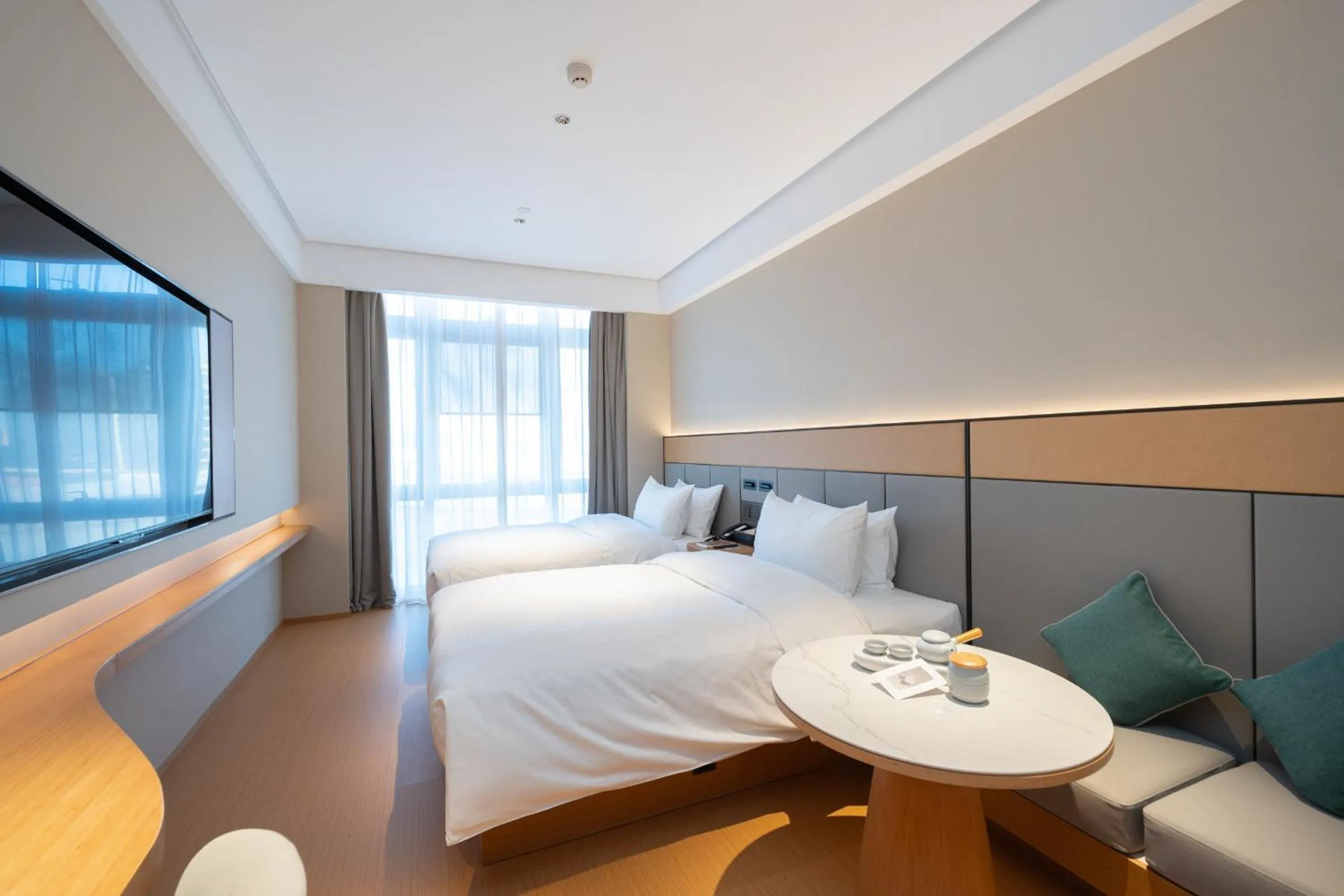 Bed in JI Hotel Guangzhou Panyu Chimelong Wanbo Center