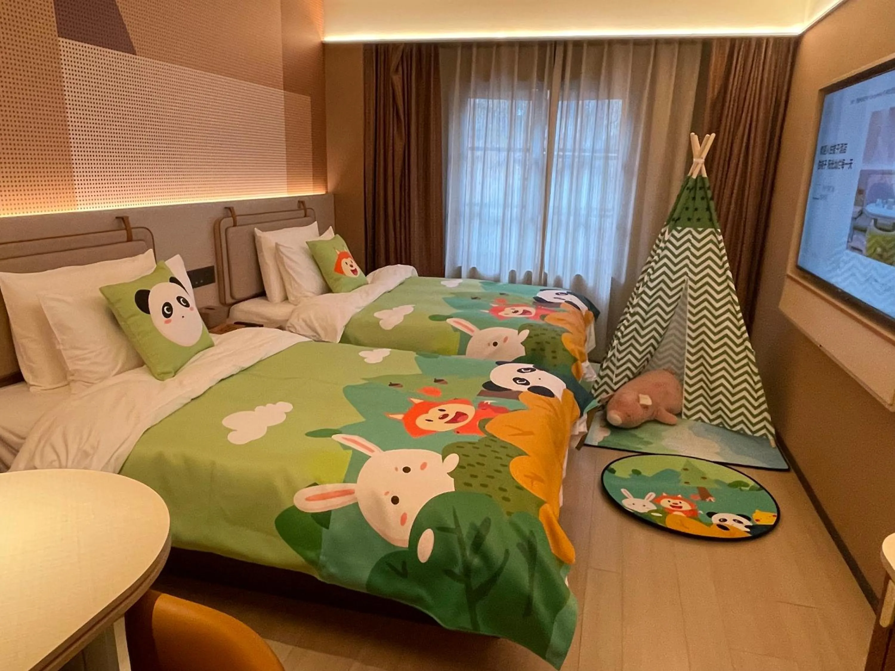 Bed in Orange Hotel Shanghai International Tourism Resort Chongxi Road