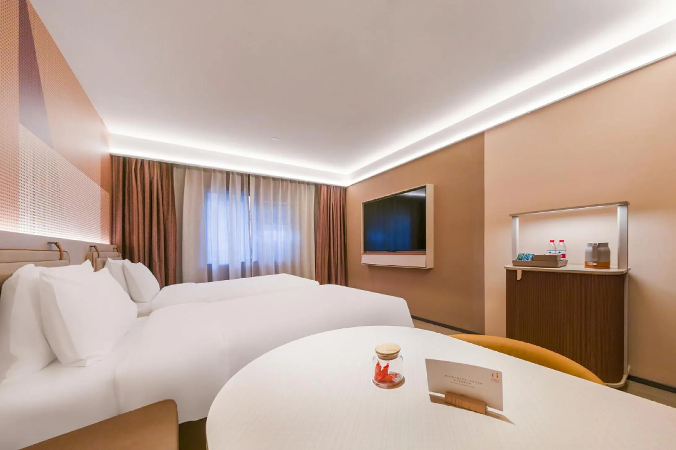 Bed in Orange Hotel Shanghai International Tourism Resort Chongxi Road